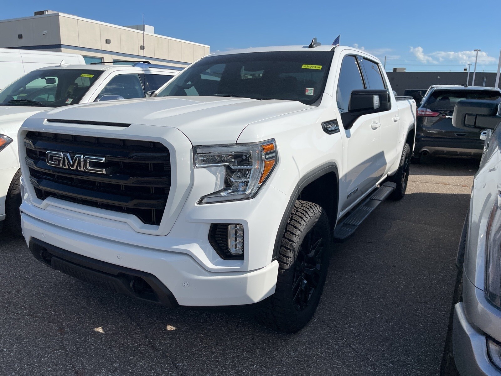 2020 Gmc Sierra 1500 Elevation photo 2