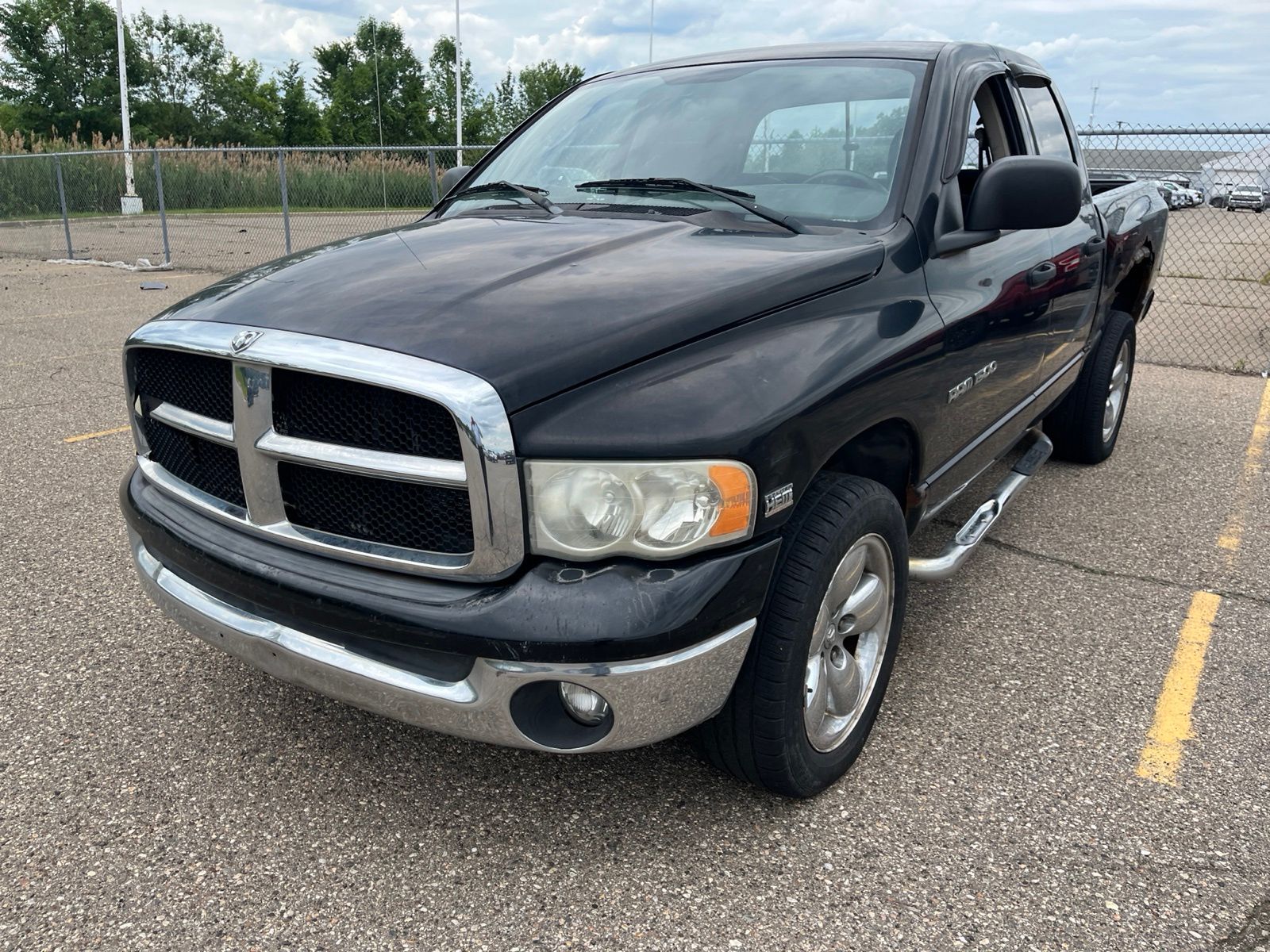 Used 2003 Dodge Ram 1500 Pickup Laramie with VIN 1D7HU18D33J670134 for sale in Sterling Heights, MI