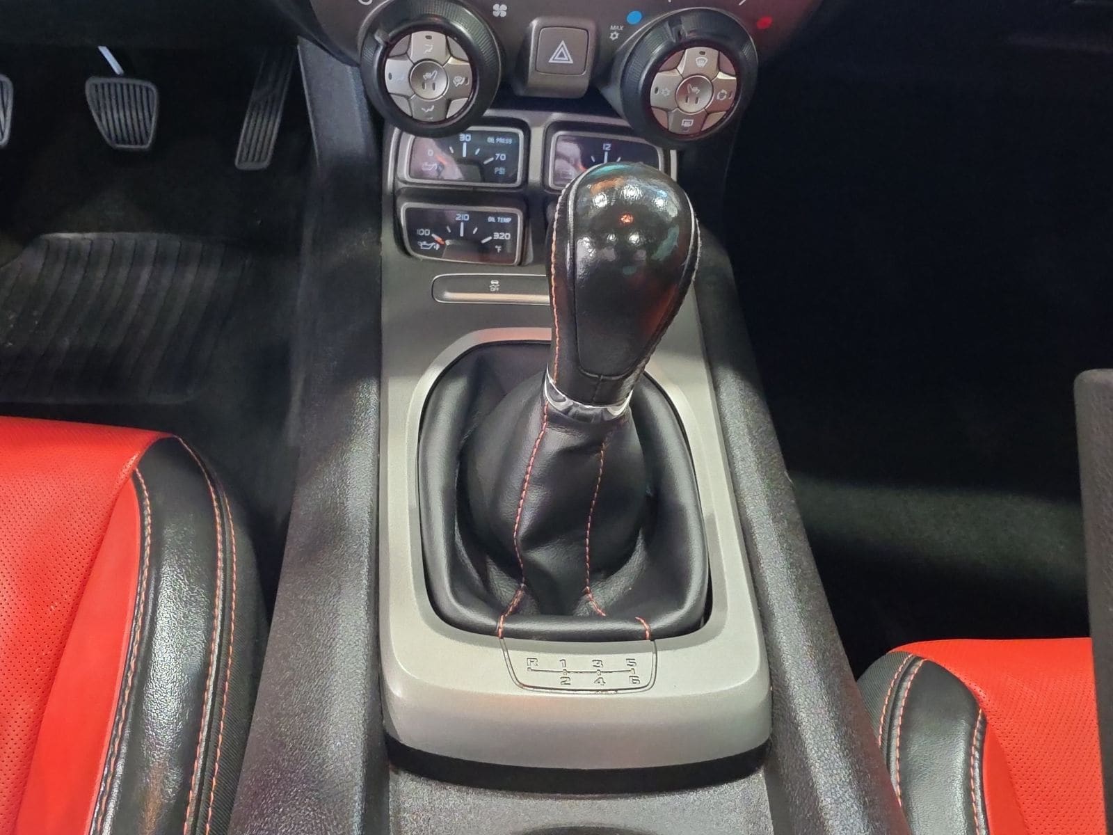 Thumbnail: 2013 Chevrolet Camaro - 23