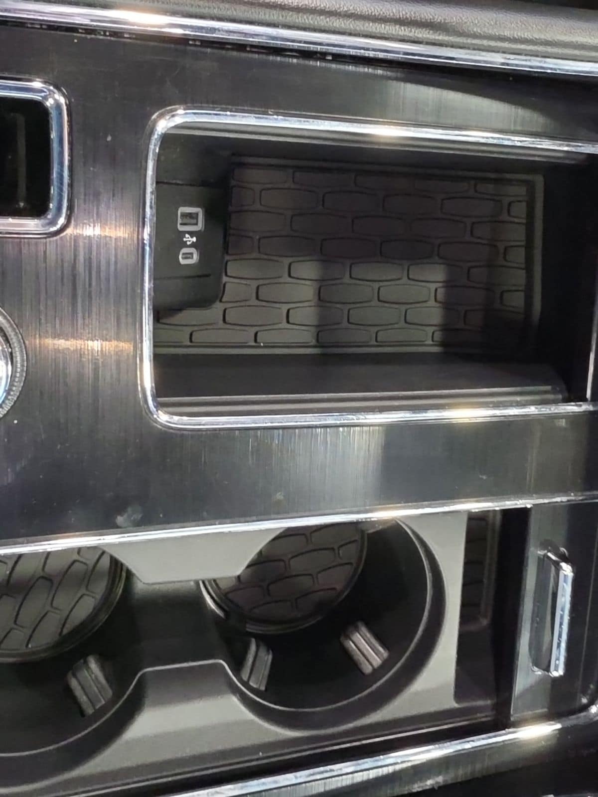 Thumbnail: 2020 Lincoln Aviator - 27