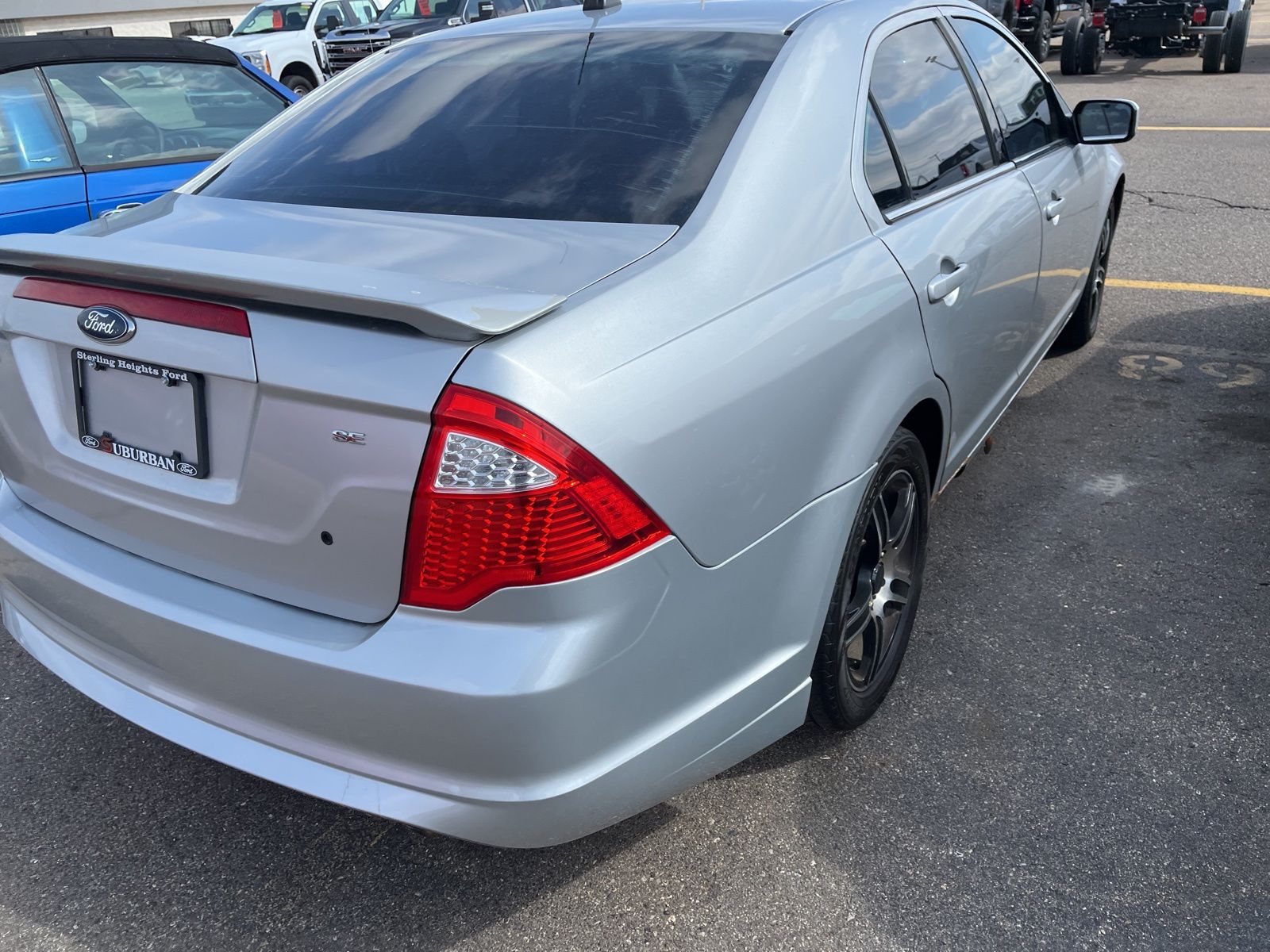 Thumbnail: 2010 Ford Fusion - 14
