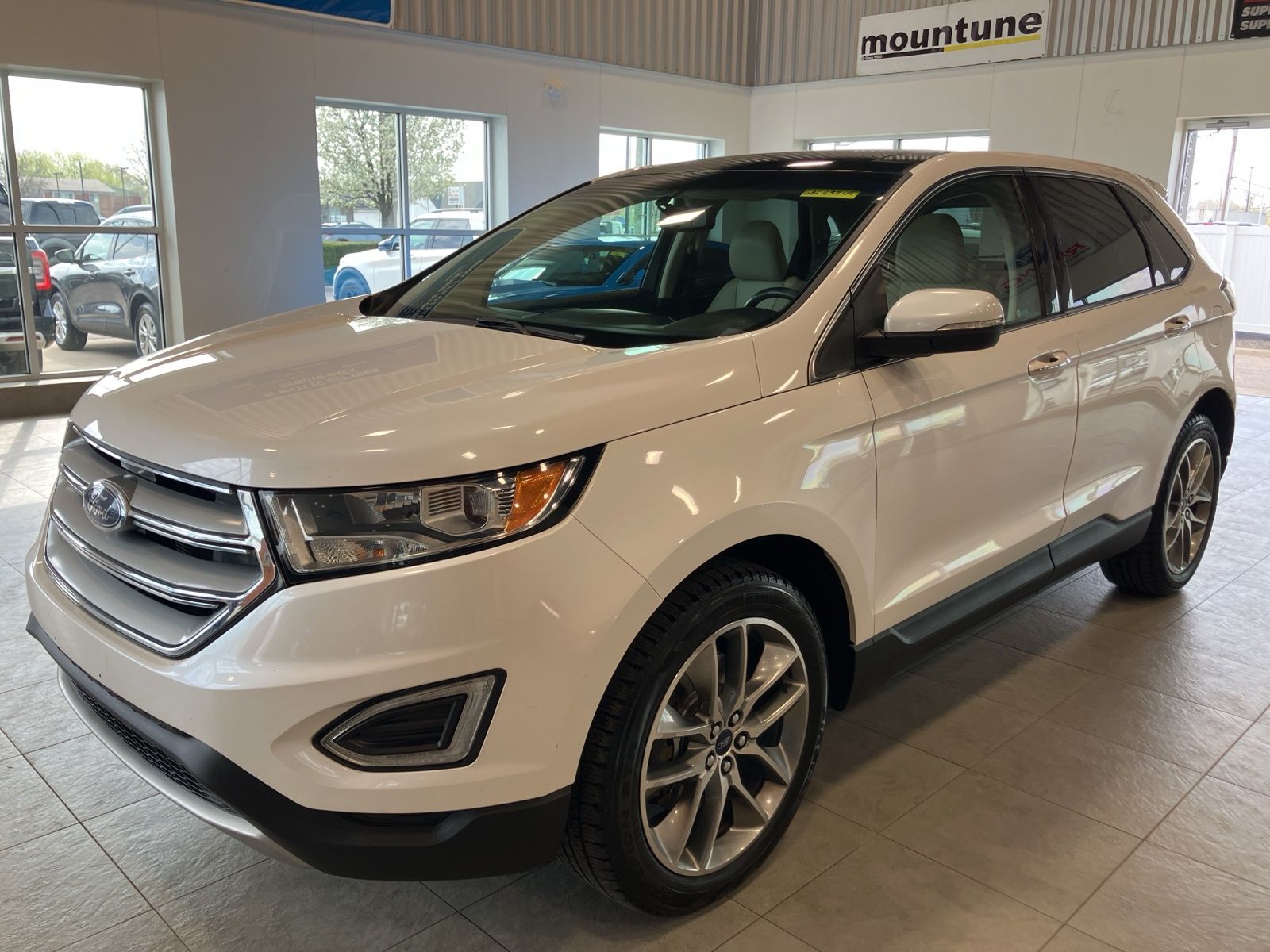 2016 Ford Edge Titanium