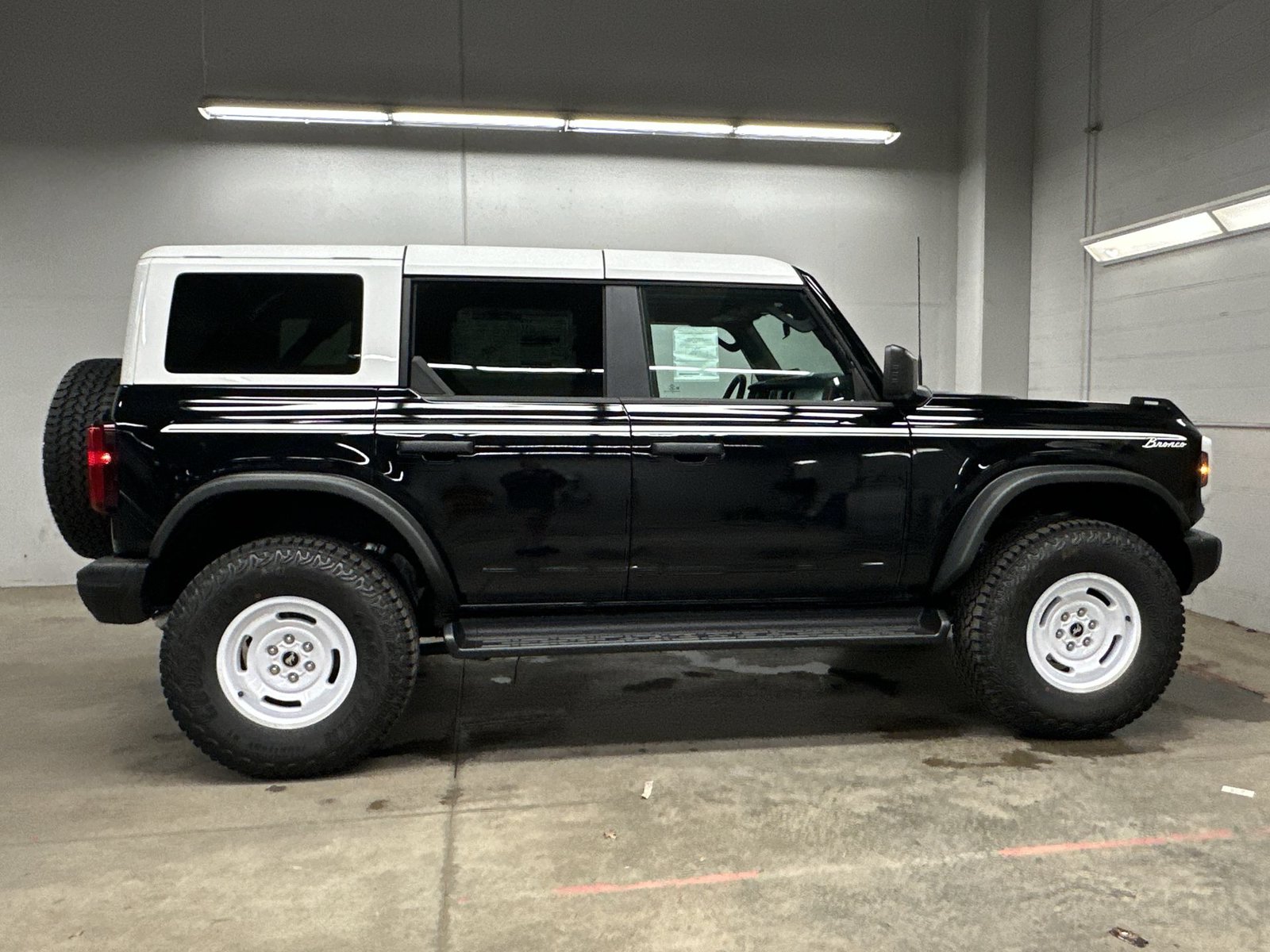 New 2026 Ford Bronco Heritage Edition SUV