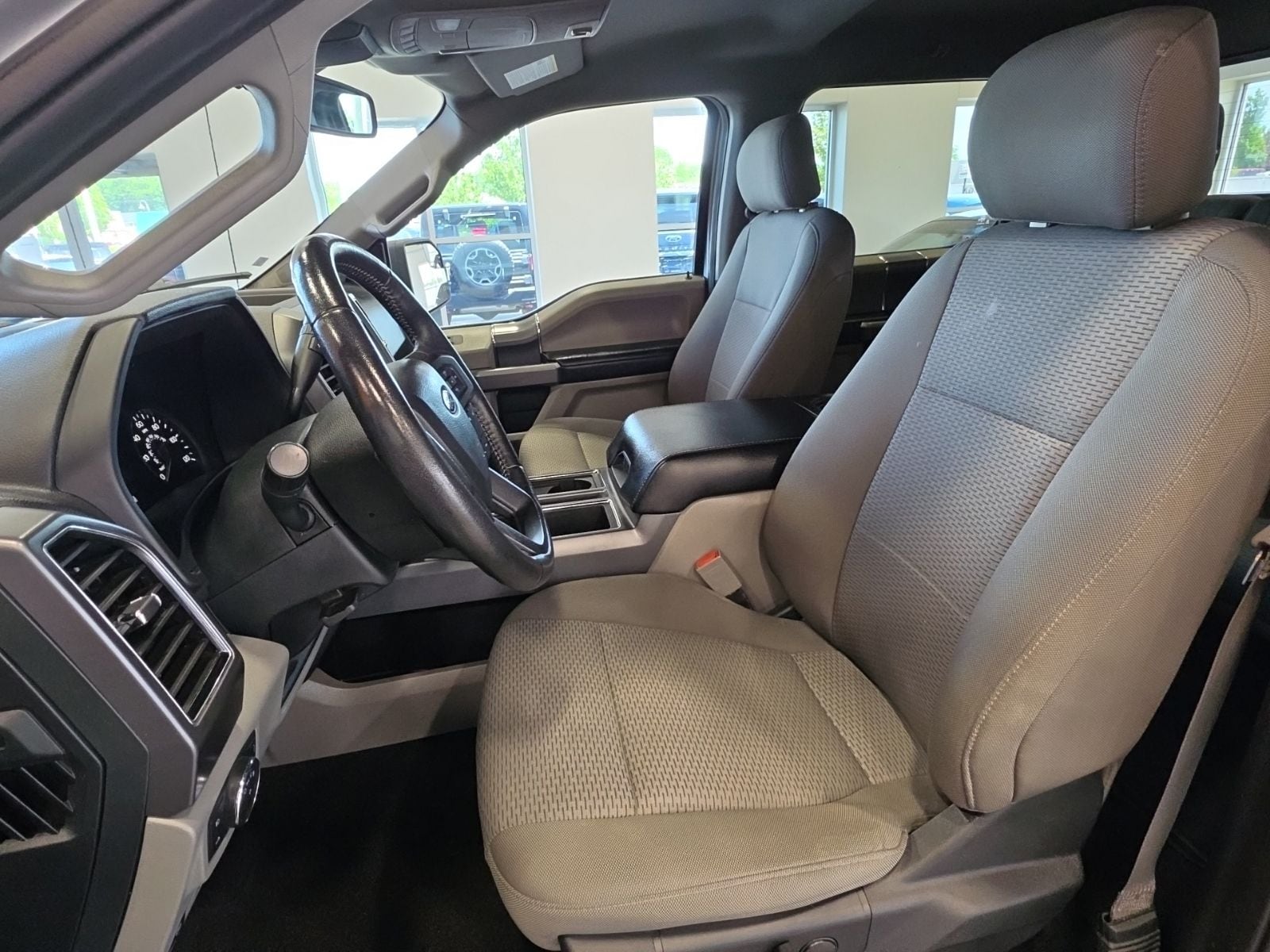 Thumbnail: 2019 Ford F-150 - 15
