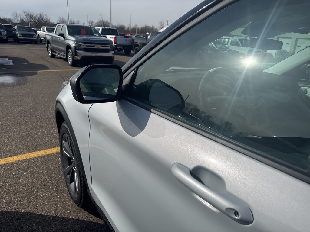 New 2026 Ford Explorer Active SUV