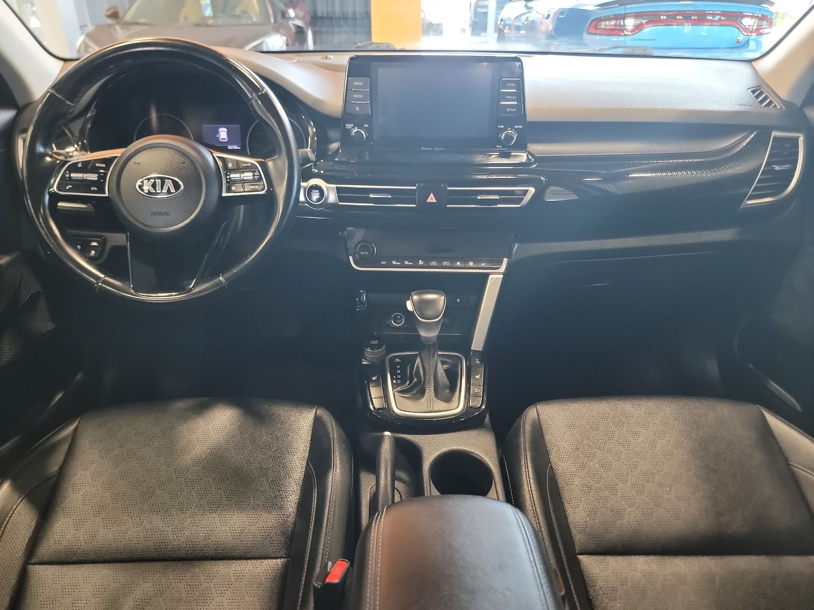 Thumbnail: 2021 Kia Seltos - 24