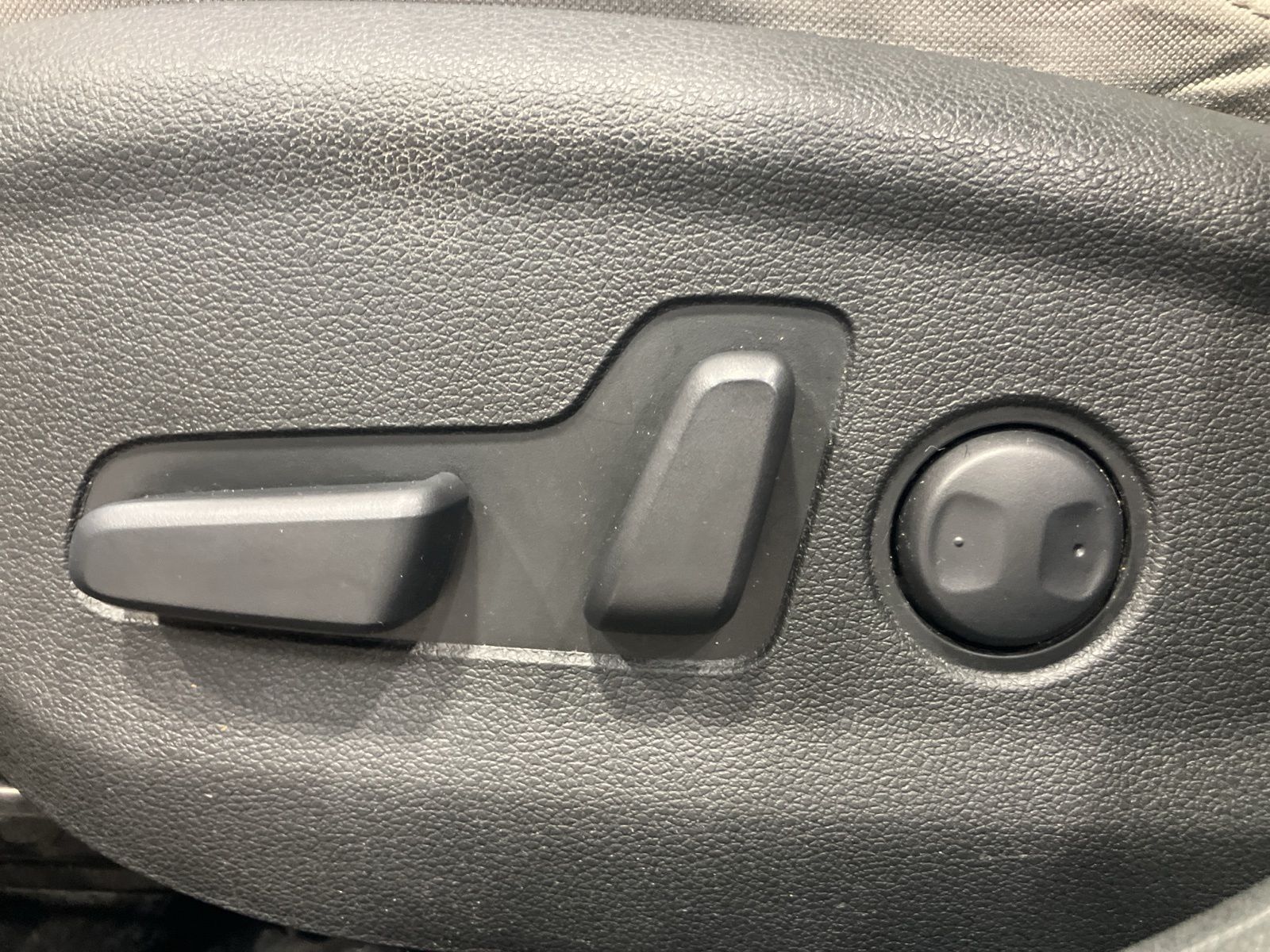 Thumbnail: 2019 Hyundai Tucson - 11