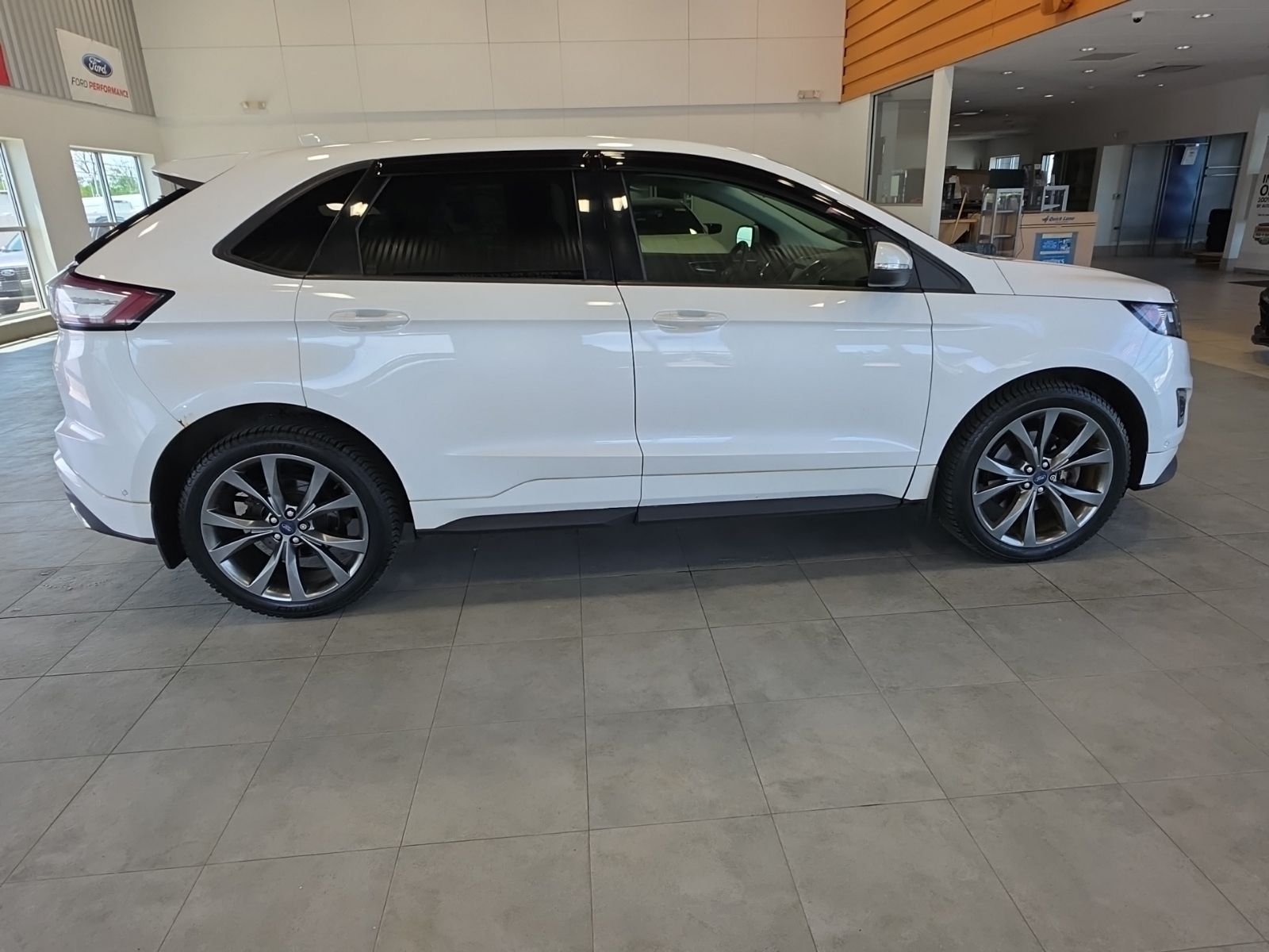 Thumbnail: 2016 Ford Edge - 6