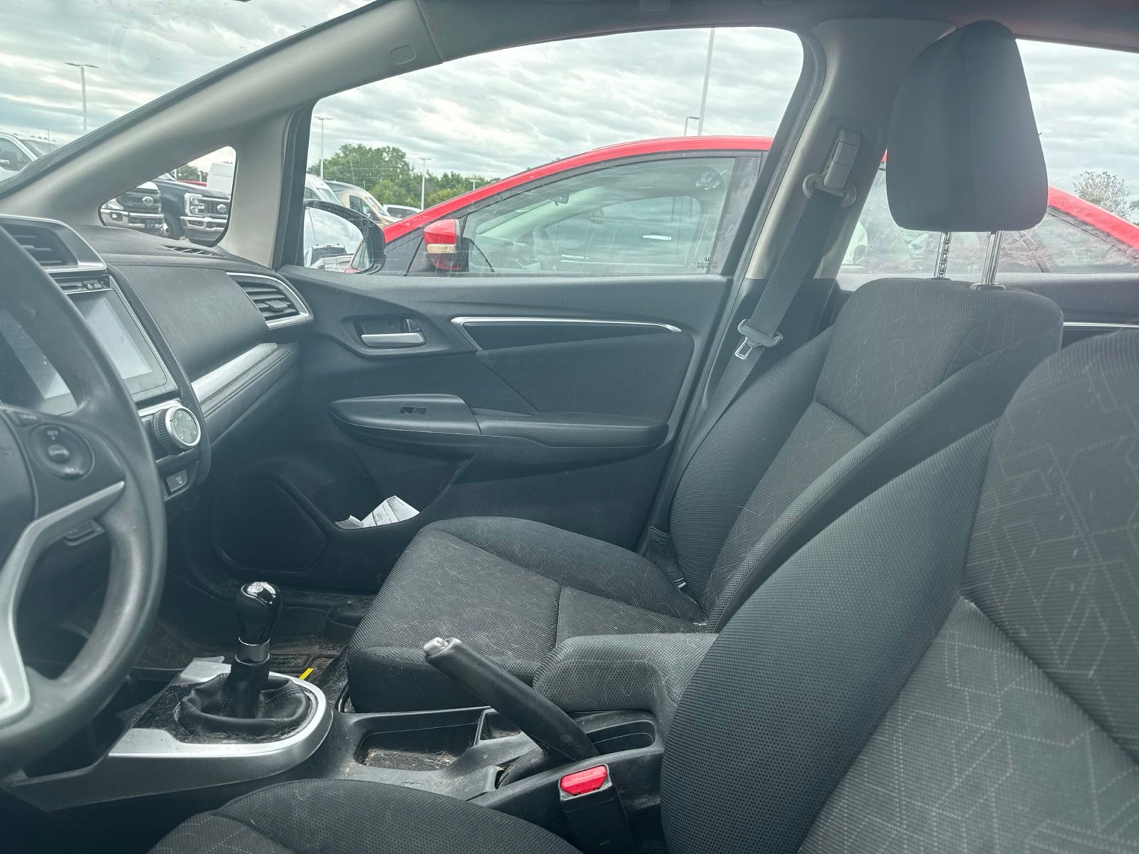 Thumbnail: 2015 Honda Fit - 32