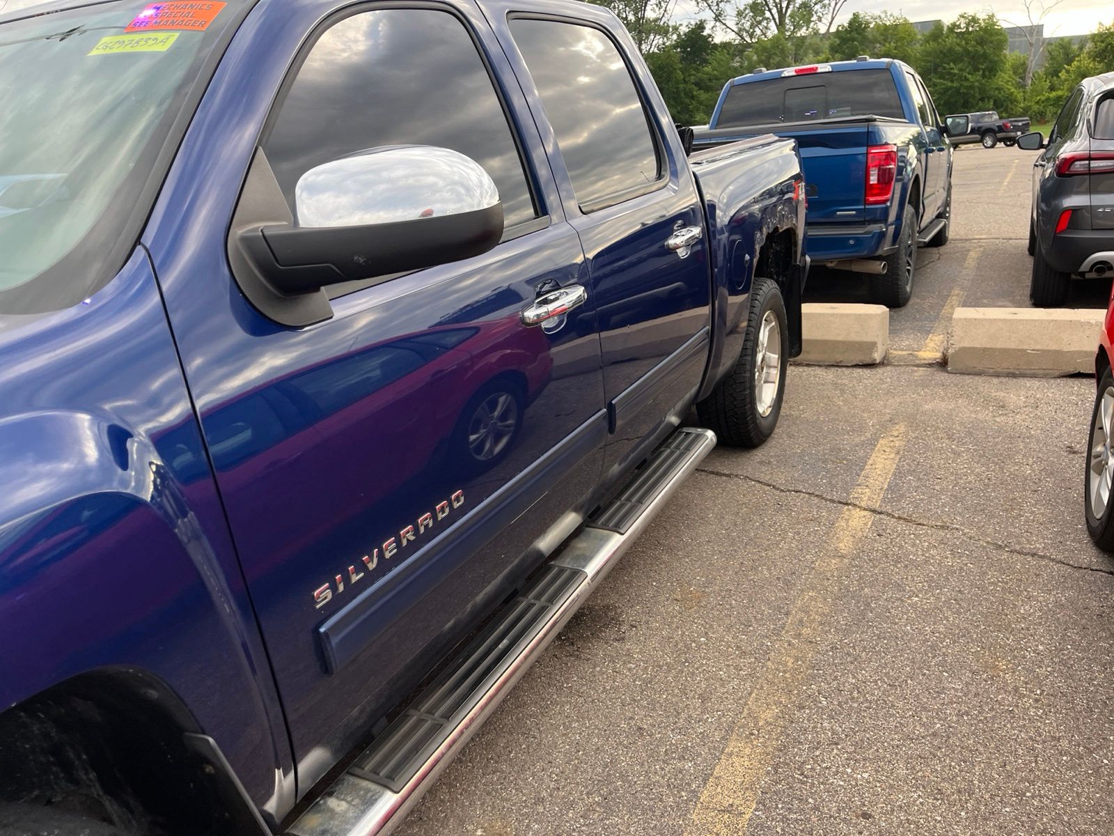 Thumbnail: 2012 Chevrolet Silverado 1500 - 8