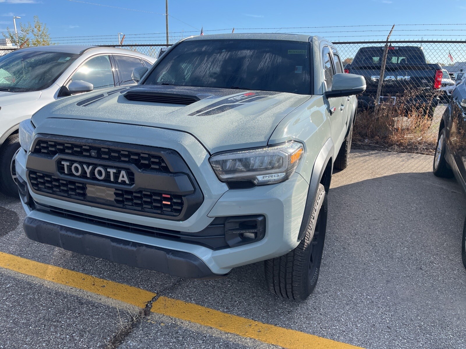 2021 Toyota Tacoma TRD Pro photo 3