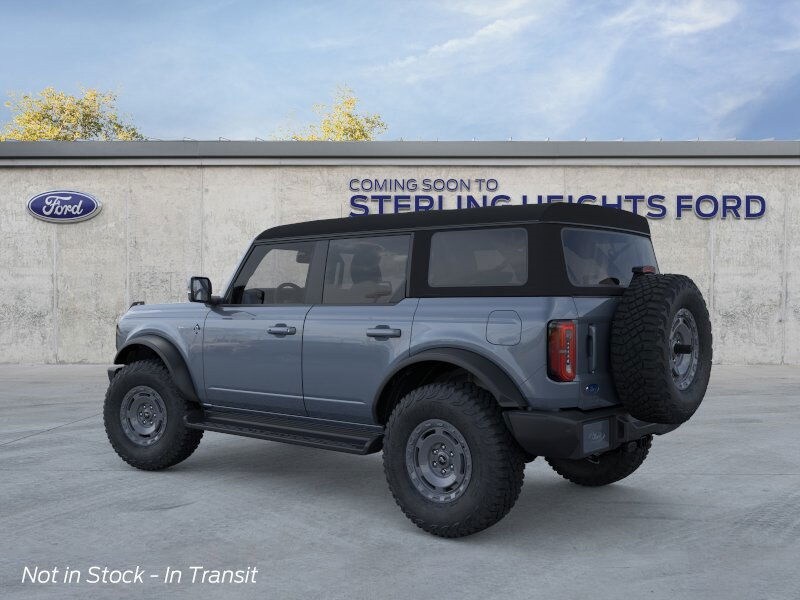 2025 Ford Bronco Outer Banks photo 4
