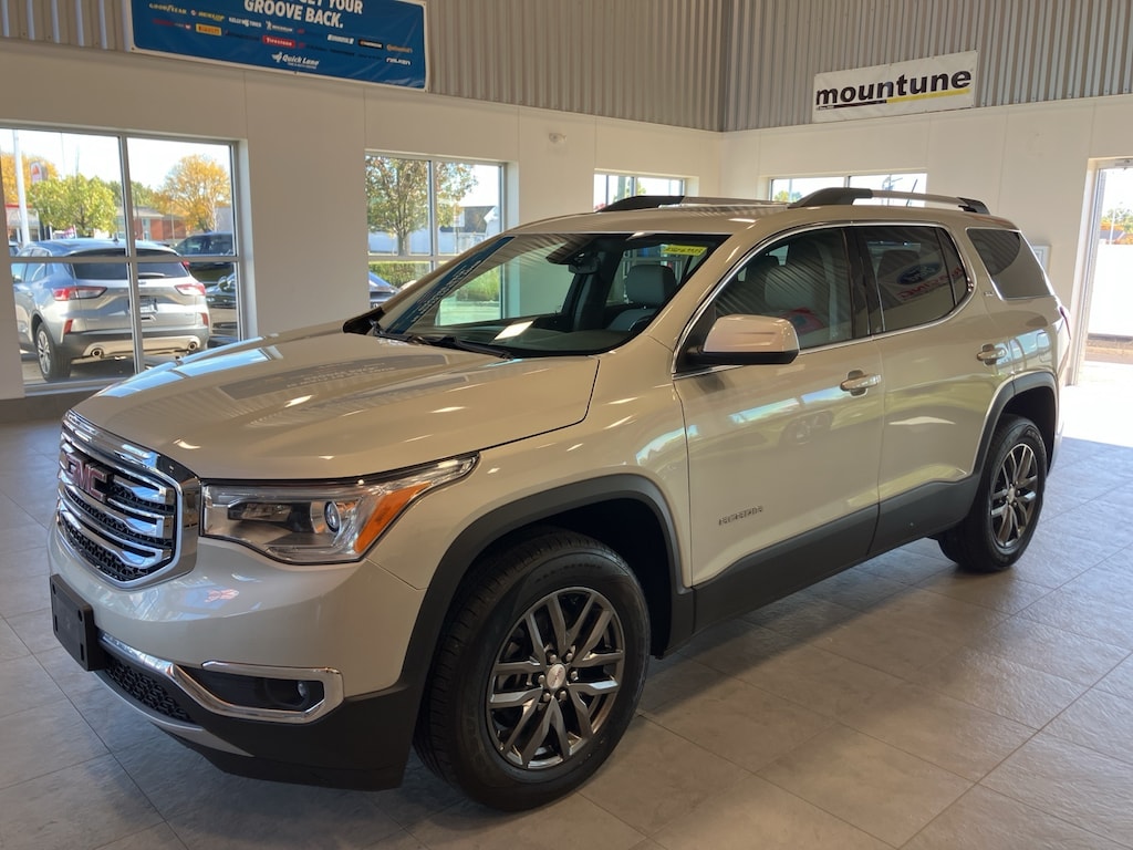 Used 2017 GMC Acadia SLT-1 SUV