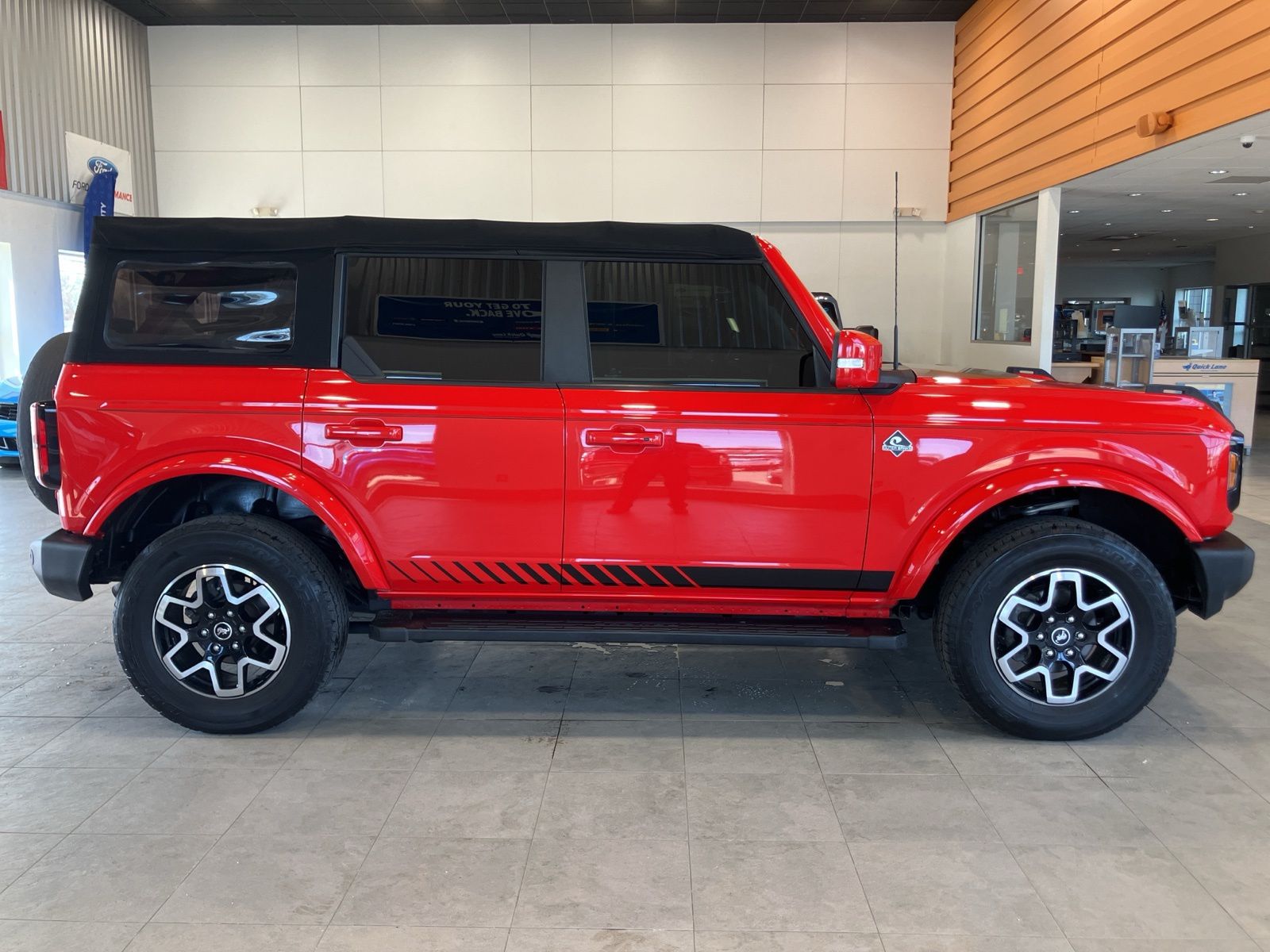 Thumbnail: 2023 Ford Bronco - 4