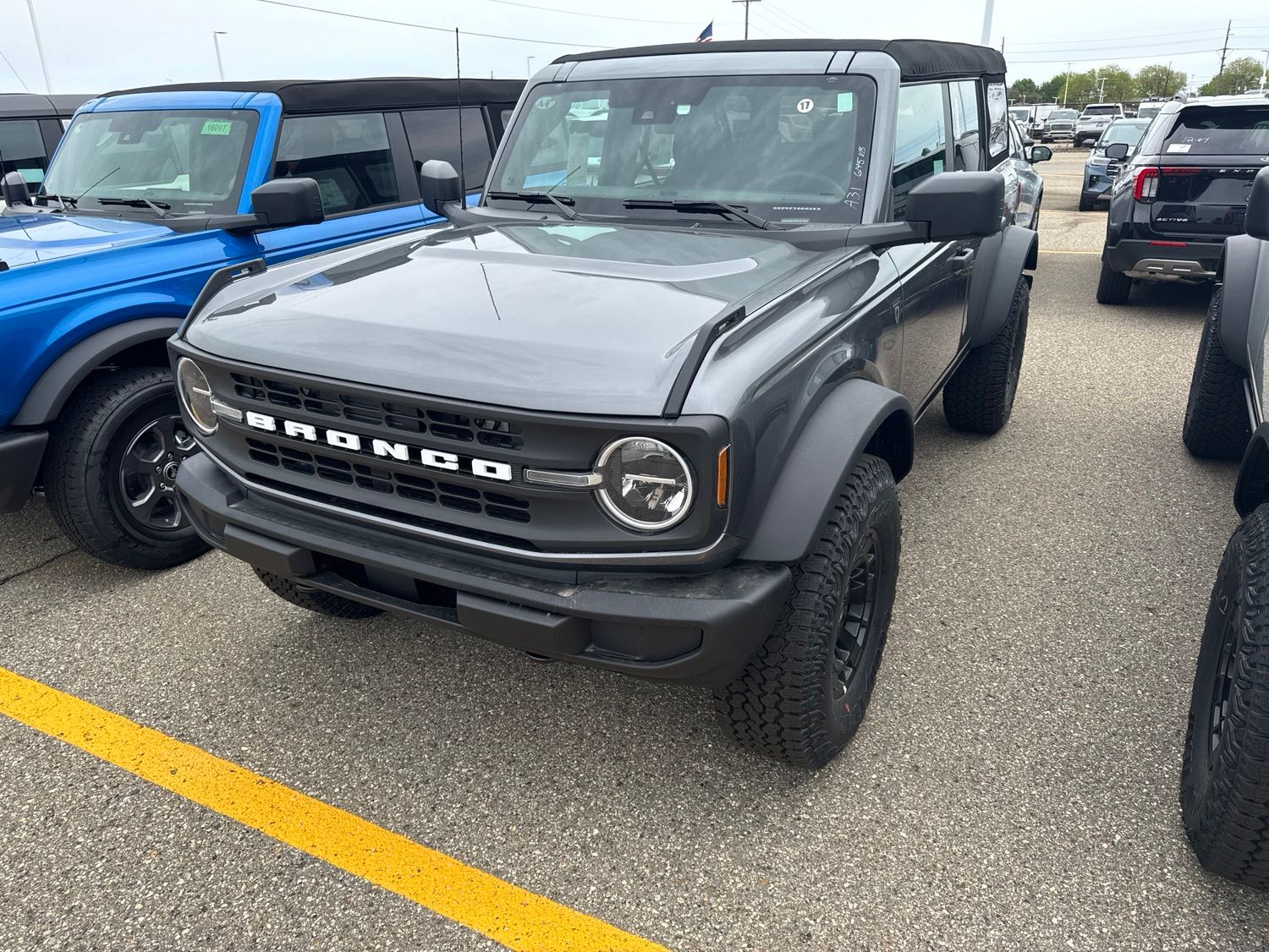 Thumbnail: 2026 Ford Bronco - 1
