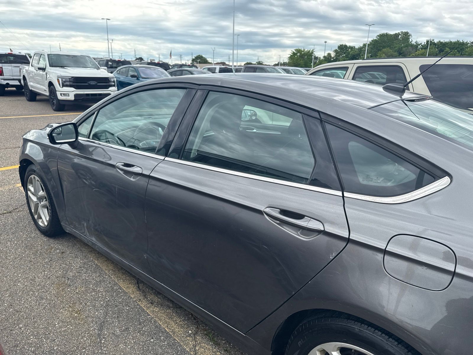 Thumbnail: 2014 Ford Fusion - 28