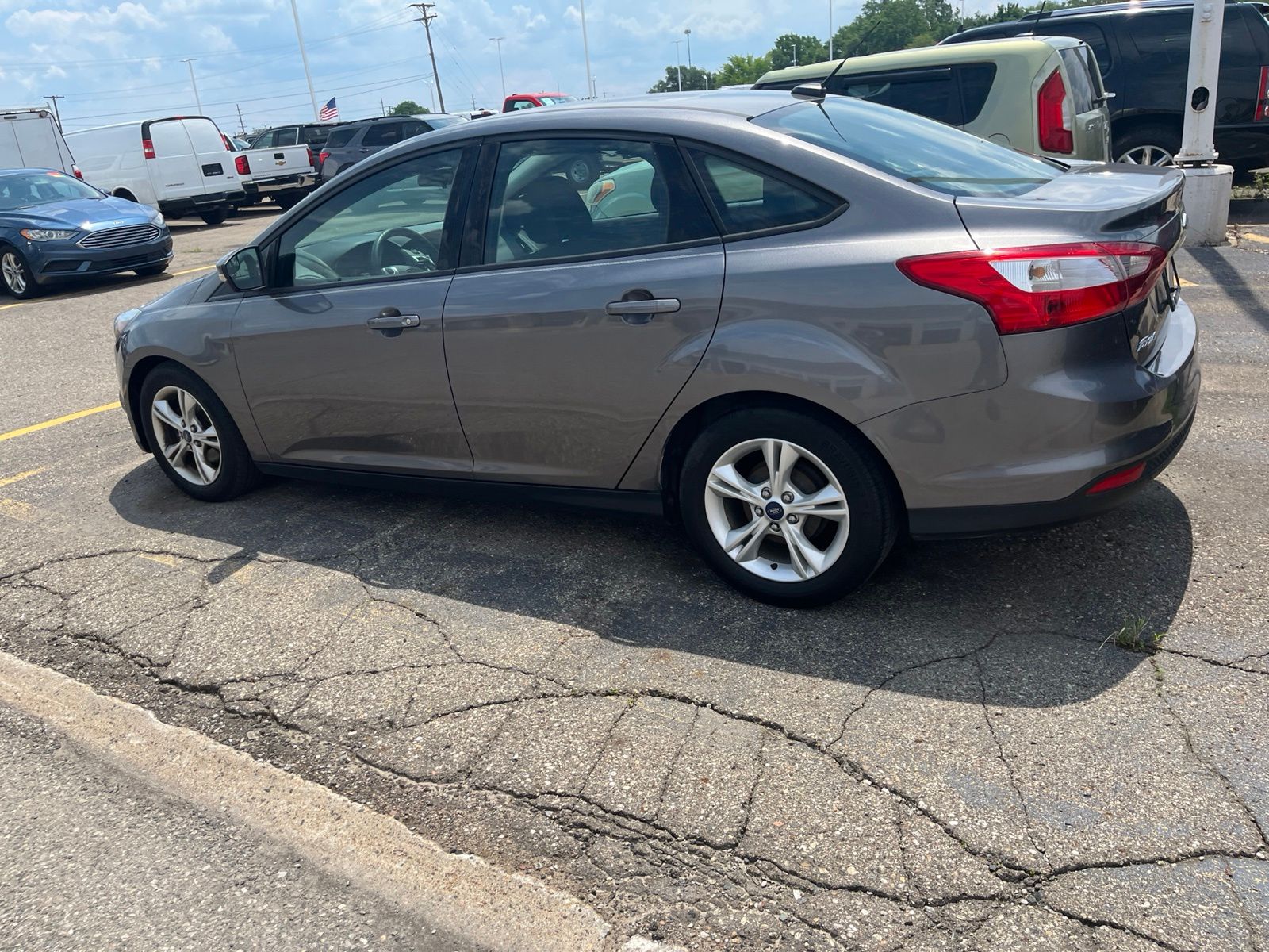 Thumbnail: 2014 Ford Focus - 11
