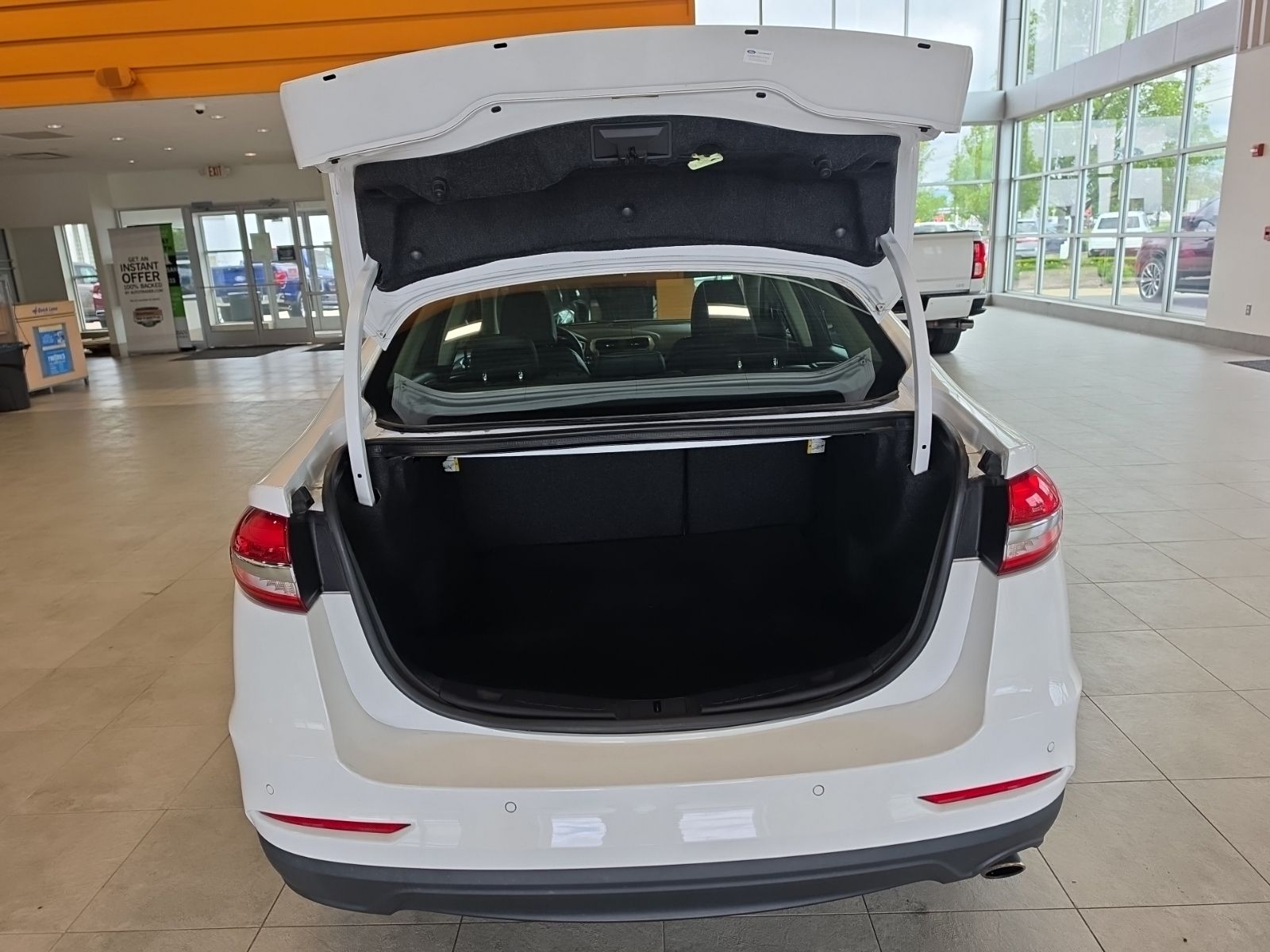Thumbnail: 2020 Ford Fusion - 29