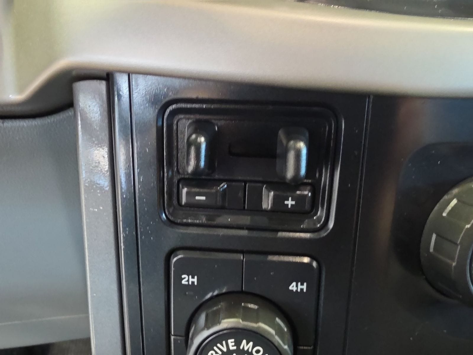 Thumbnail: 2021 Ford F-150 - 21