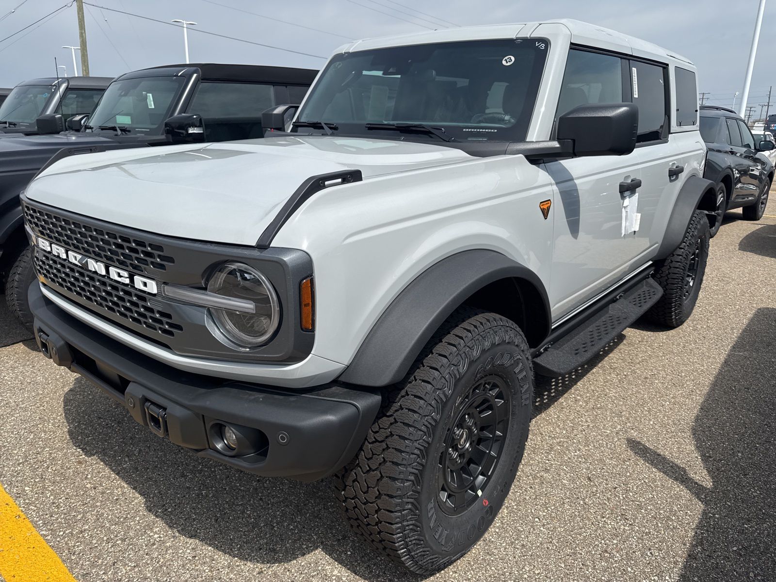 Thumbnail: 2026 Ford Bronco - 20