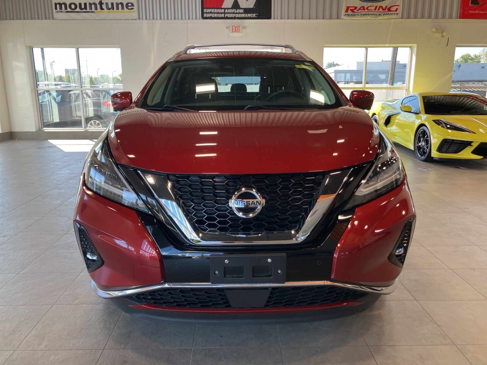 2019 Nissan Murano Platinum photo 2