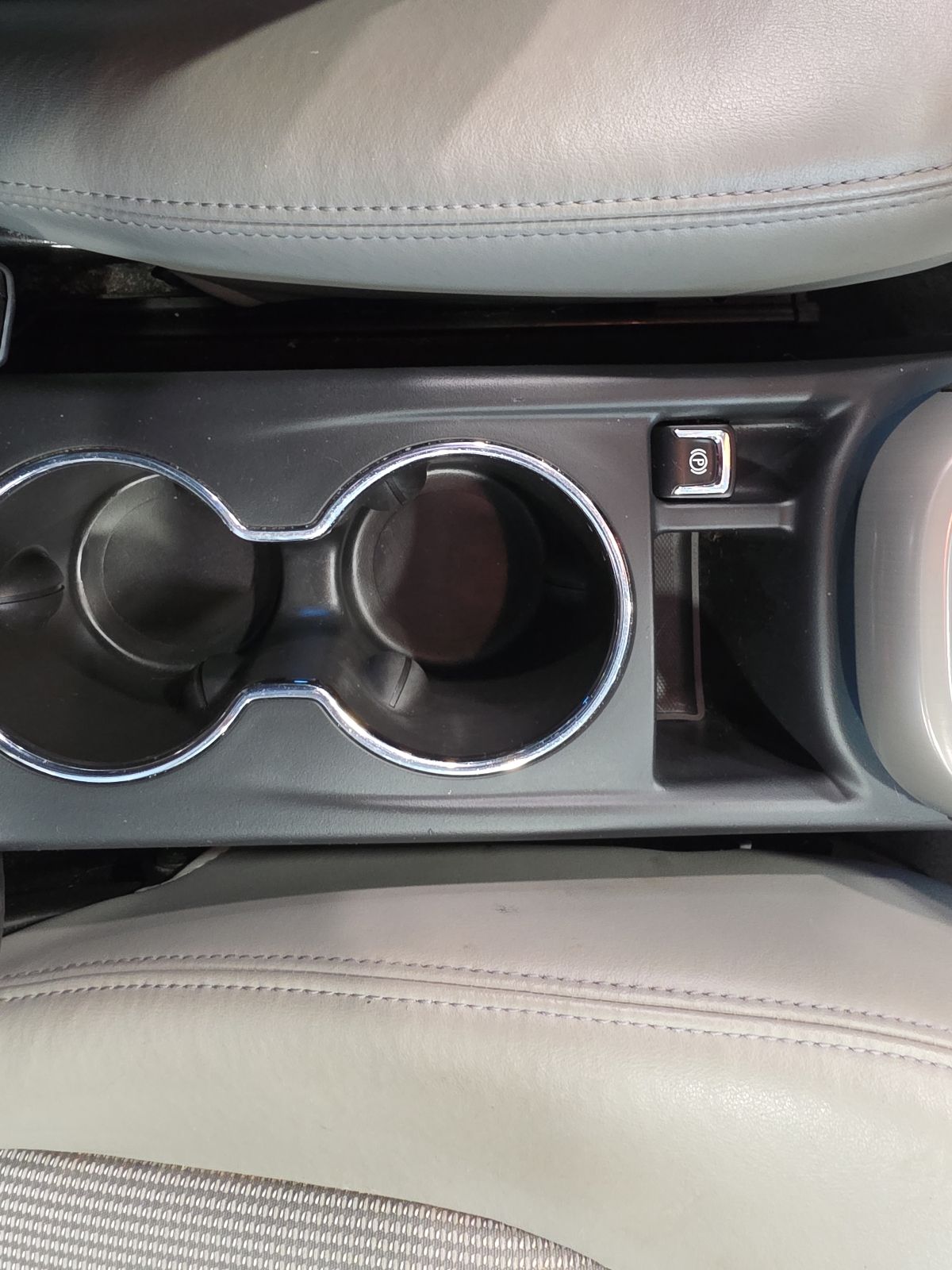 Thumbnail: 2016 Buick Verano - 22