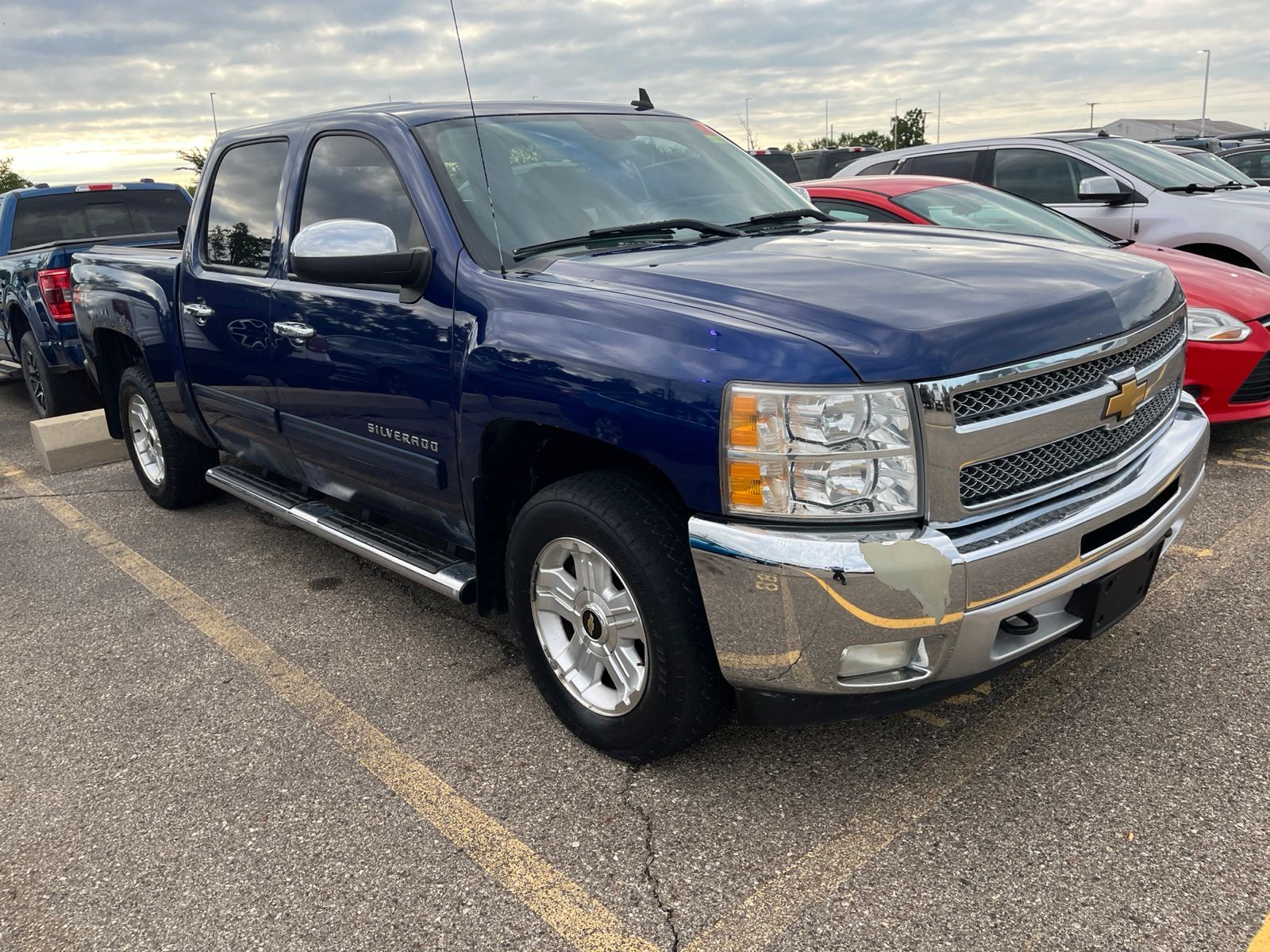 Thumbnail: 2012 Chevrolet Silverado 1500 - 19