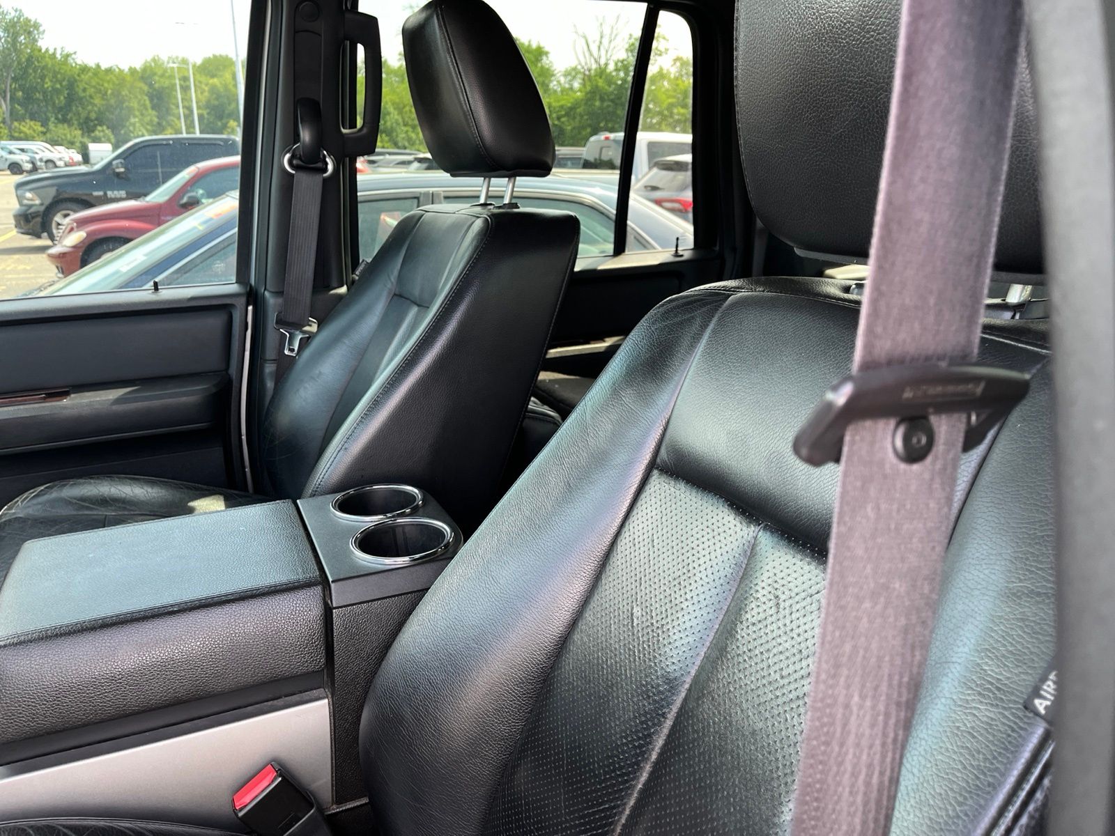 Thumbnail: 2010 Ford Expedition EL - 22