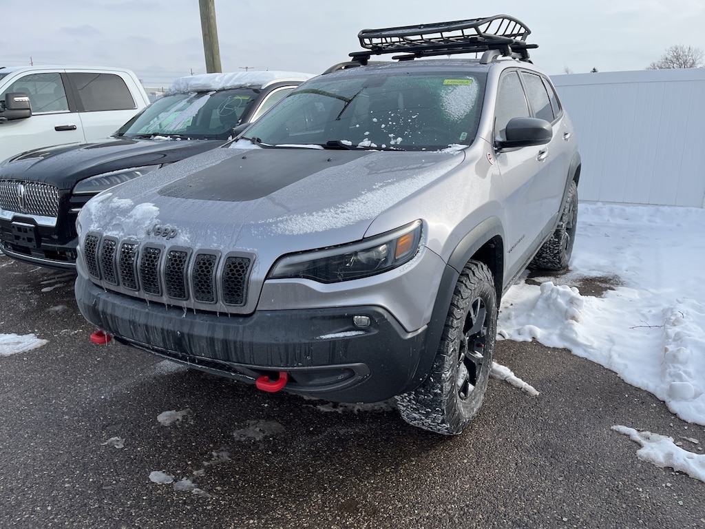 Used 2020 Jeep Cherokee Trailhawk SUV