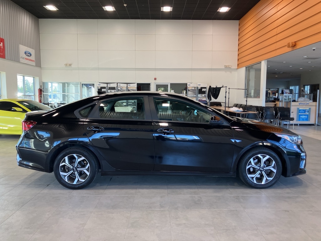 Used 2021 Kia Forte LXS Sedan