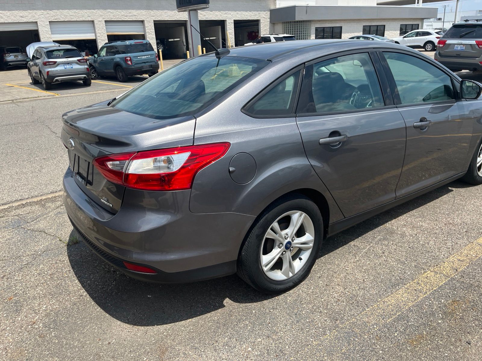 Thumbnail: 2014 Ford Focus - 15