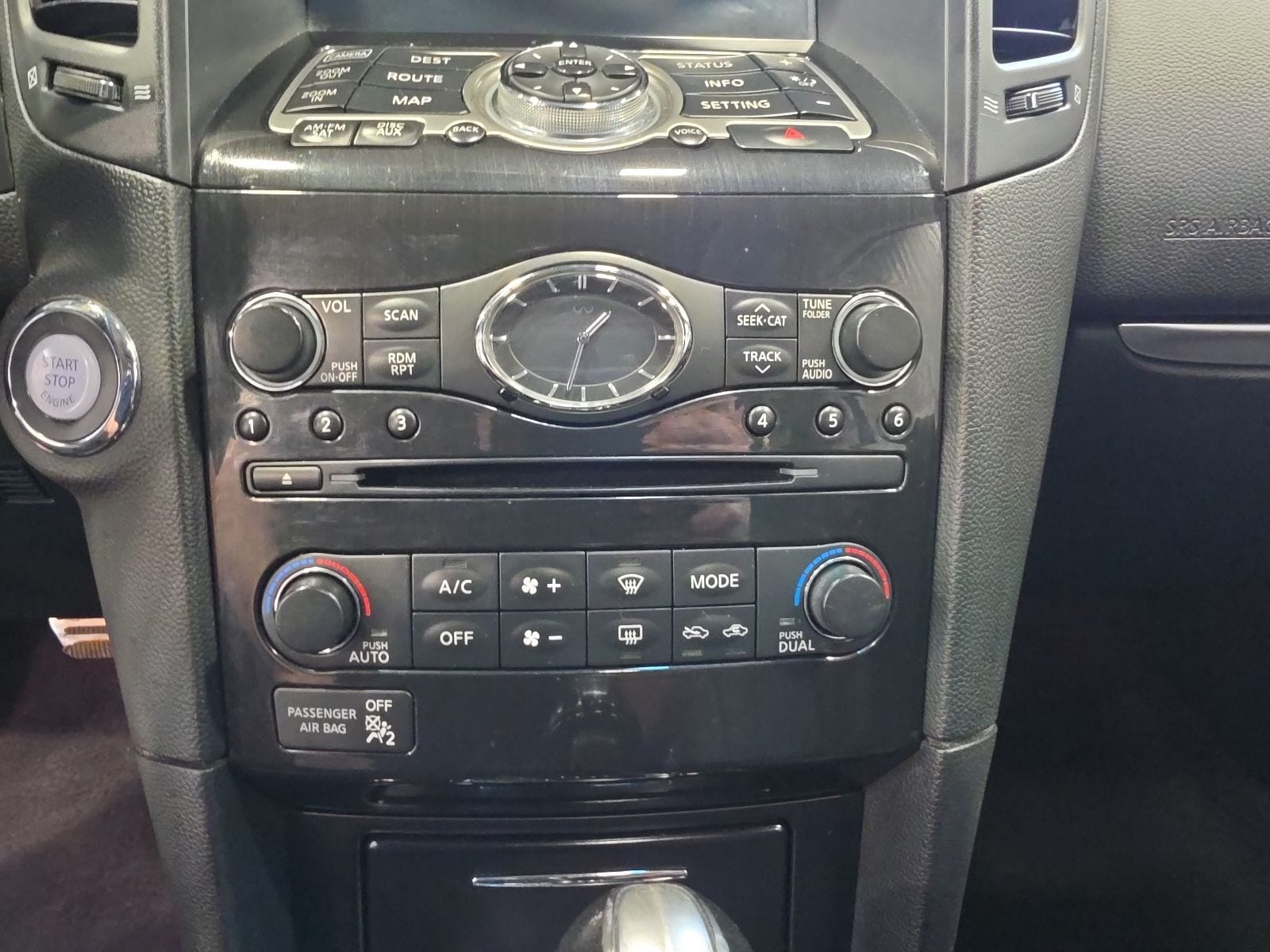 Thumbnail: 2013 INFINITI FX37 - 26