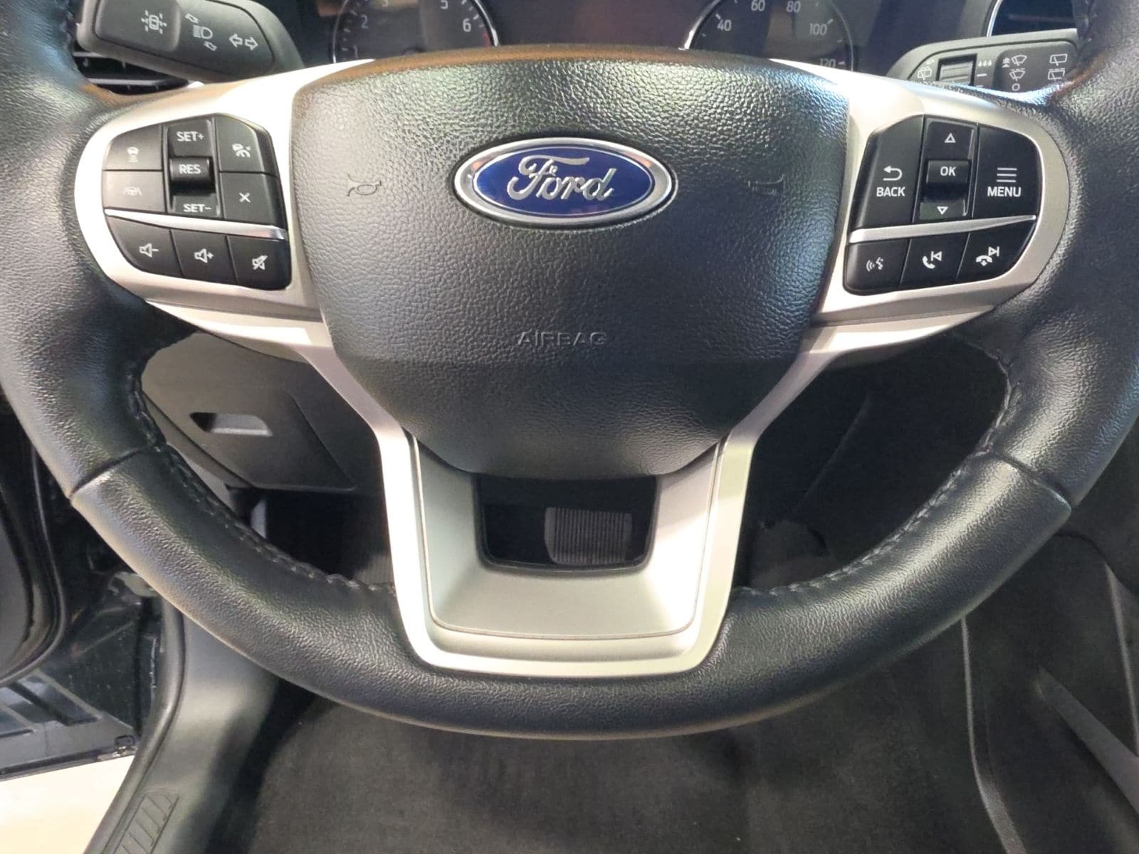 Thumbnail: 2023 Ford Explorer - 23