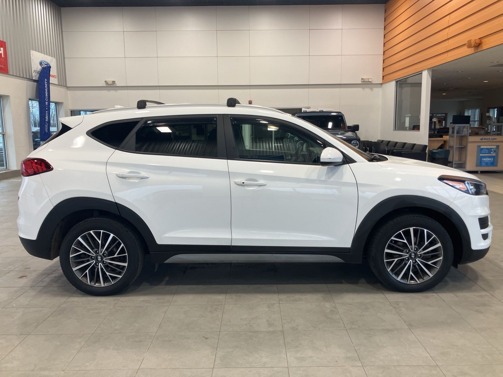 Thumbnail: 2019 Hyundai Tucson - 4