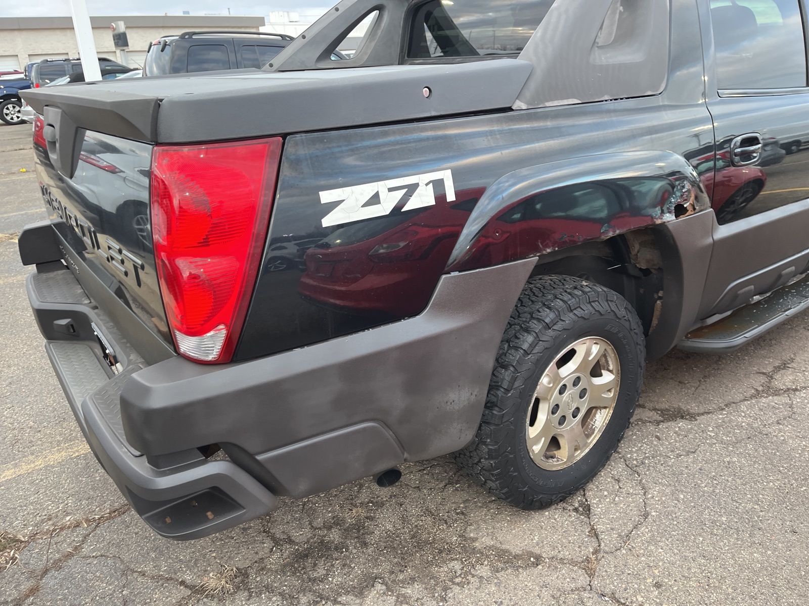 Thumbnail: 2003 Chevrolet Avalanche 1500 - 14
