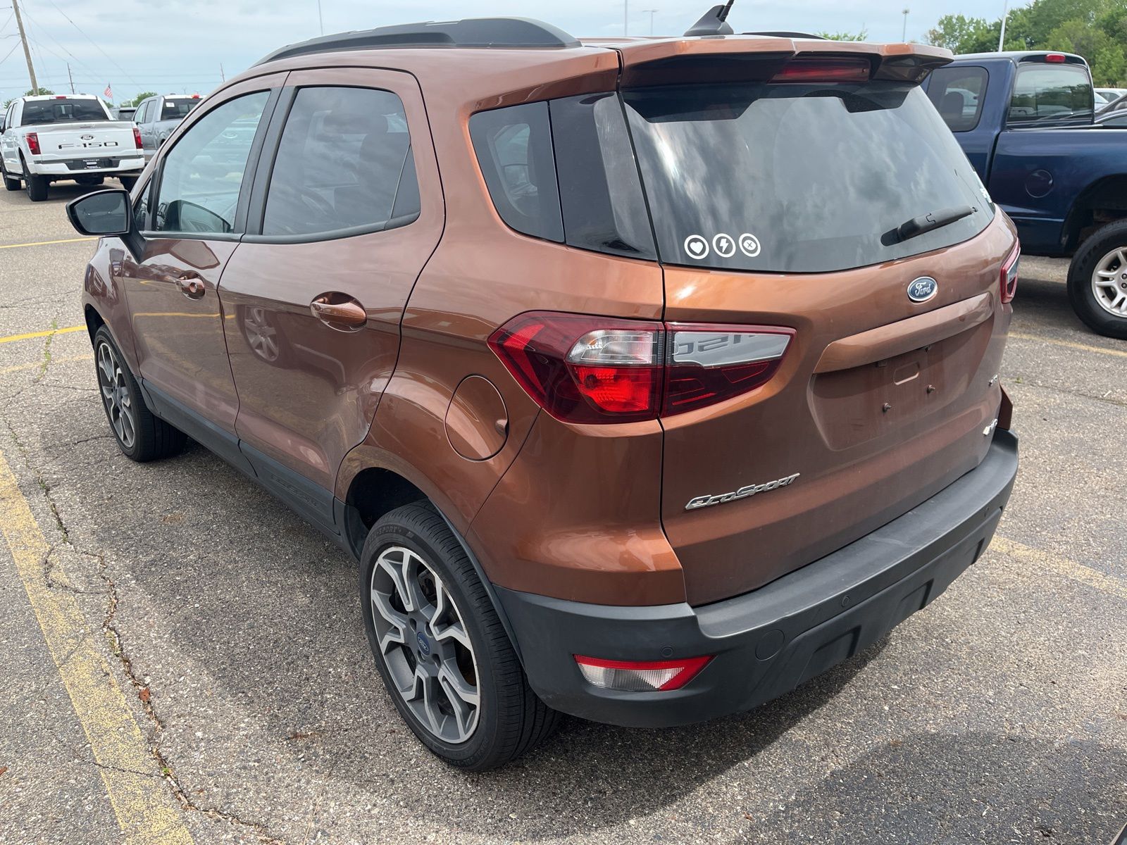 Thumbnail: 2020 Ford EcoSport - 9