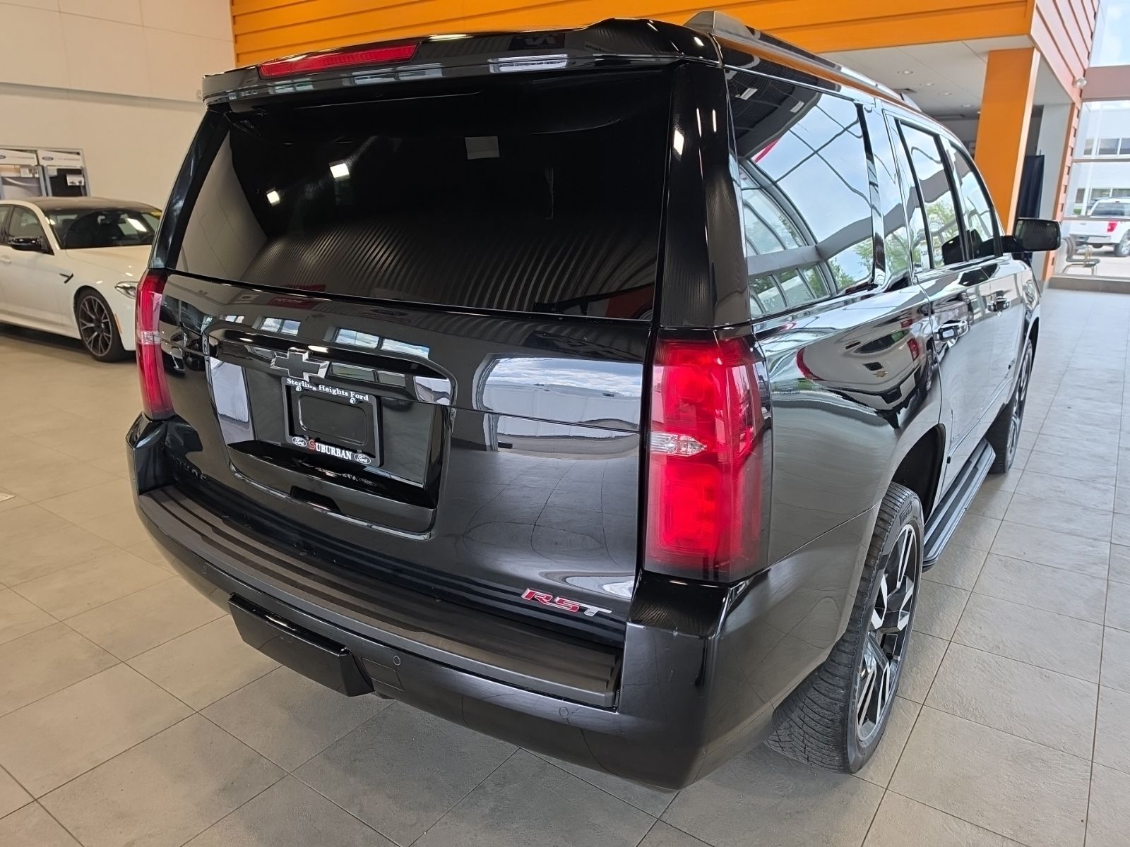 Thumbnail: 2020 Chevrolet Tahoe - 8