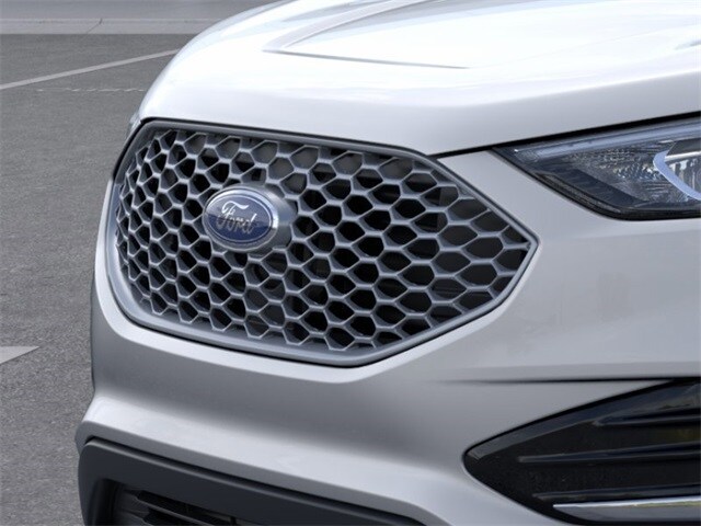 Thumbnail: 2024 Ford Edge - 17