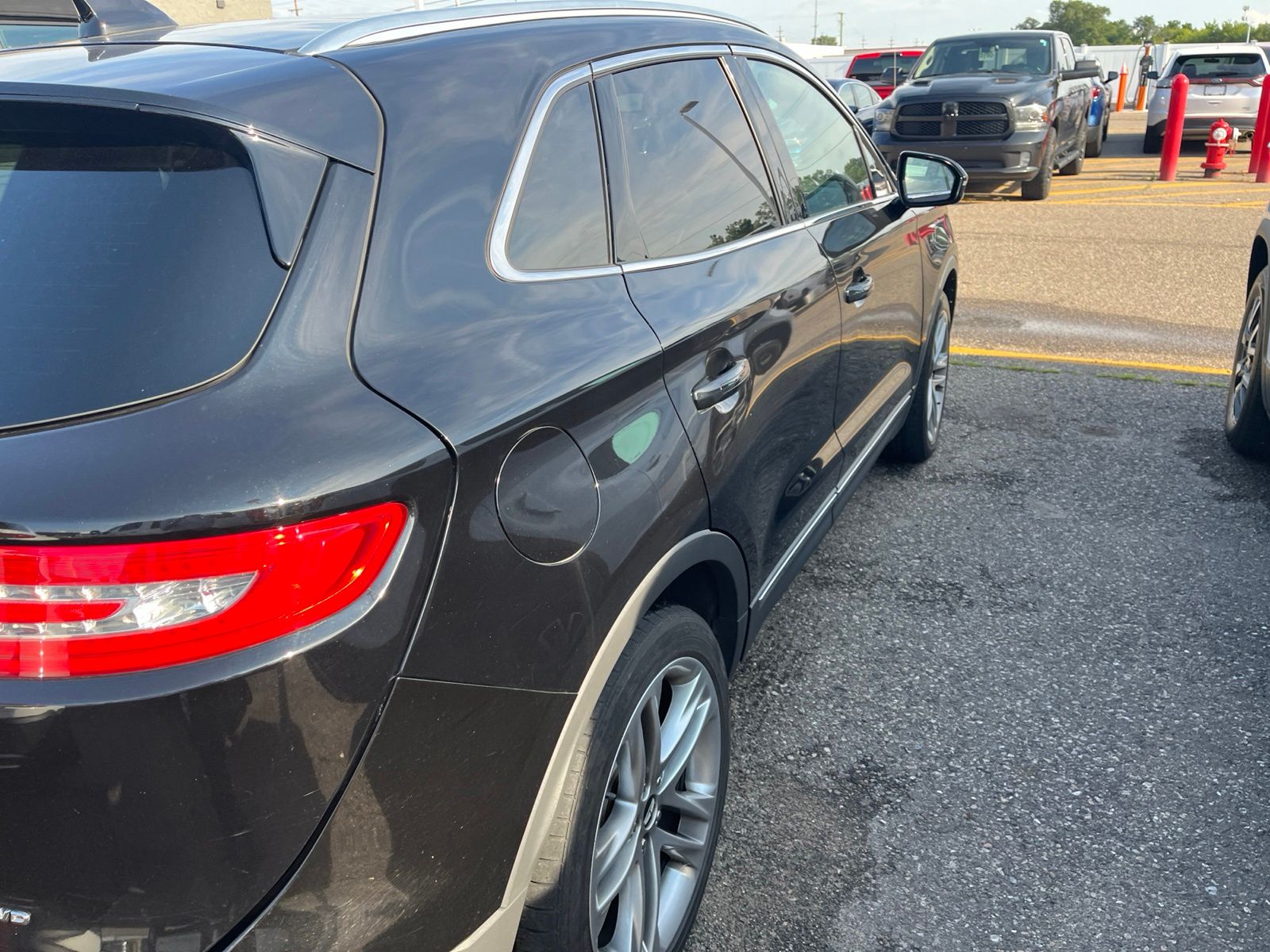 Thumbnail: 2017 Lincoln MKC - 14