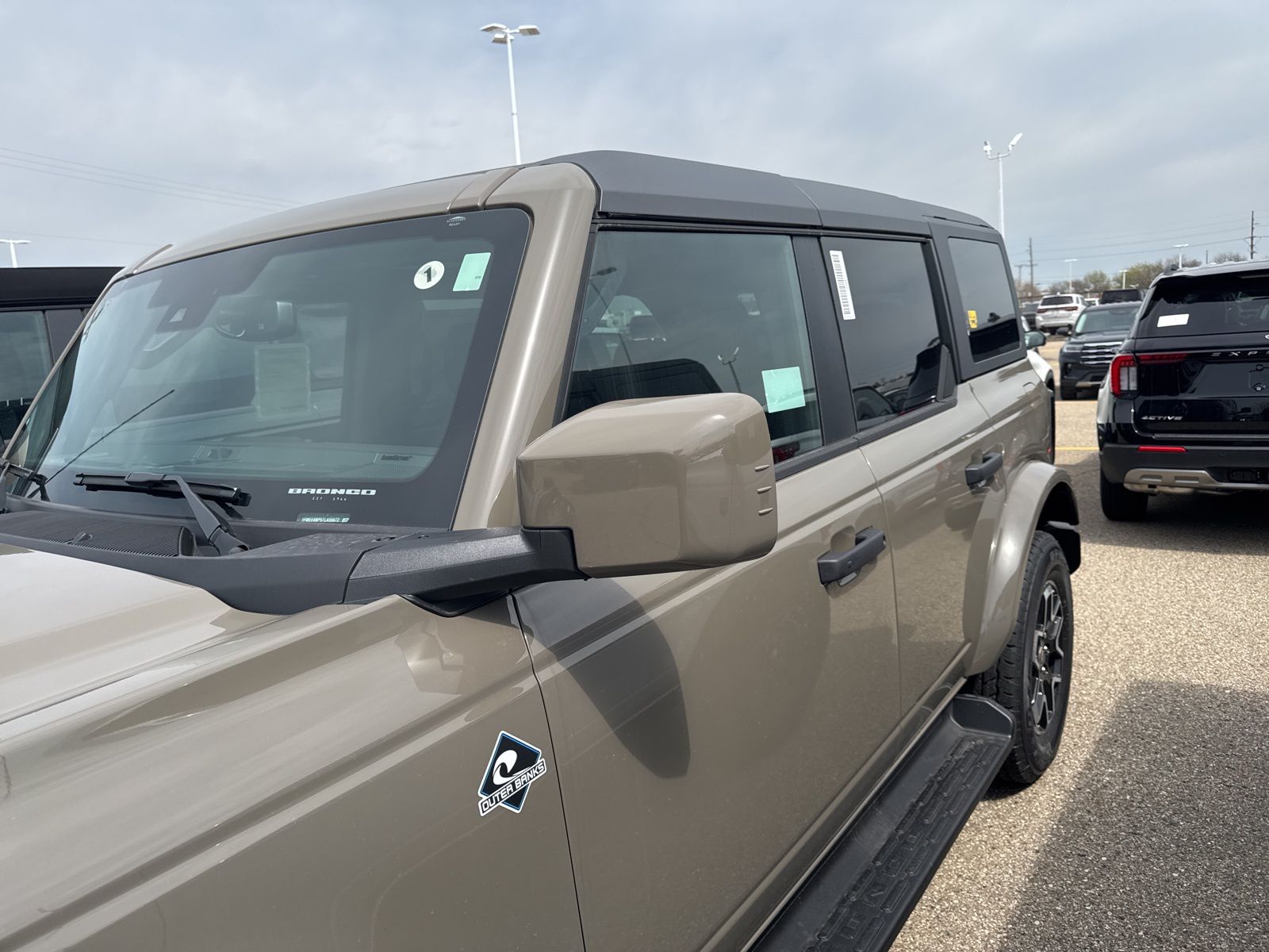 Thumbnail: 2026 Ford Bronco - 21