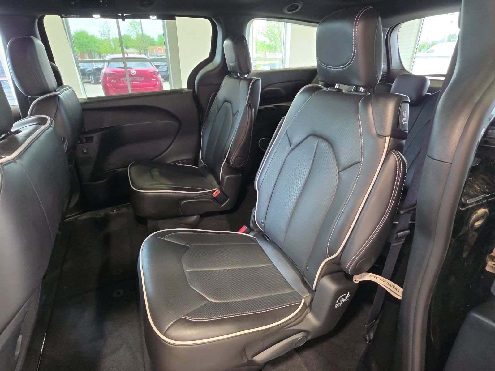 Thumbnail: 2026 Chrysler Pacifica - 37