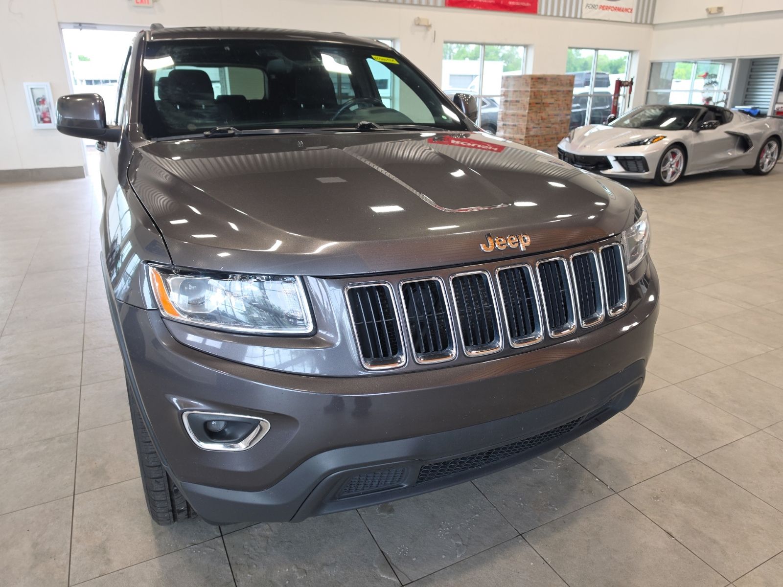 Thumbnail: 2014 Jeep Grand Cherokee - 4