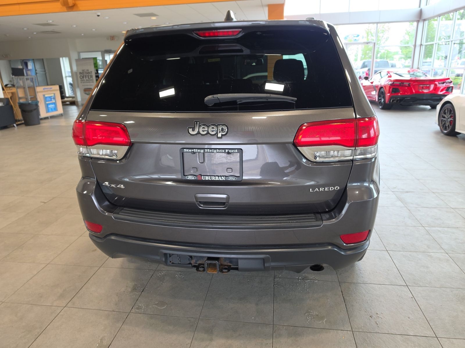 Thumbnail: 2014 Jeep Grand Cherokee - 9