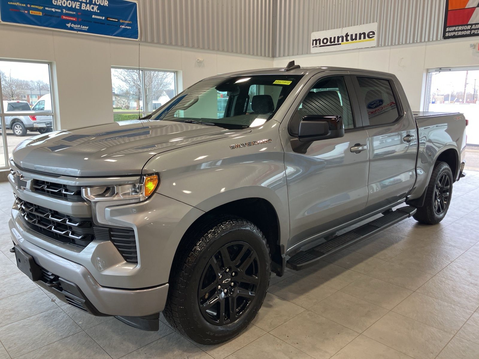 Thumbnail: 2024 Chevrolet Silverado 1500 - 1