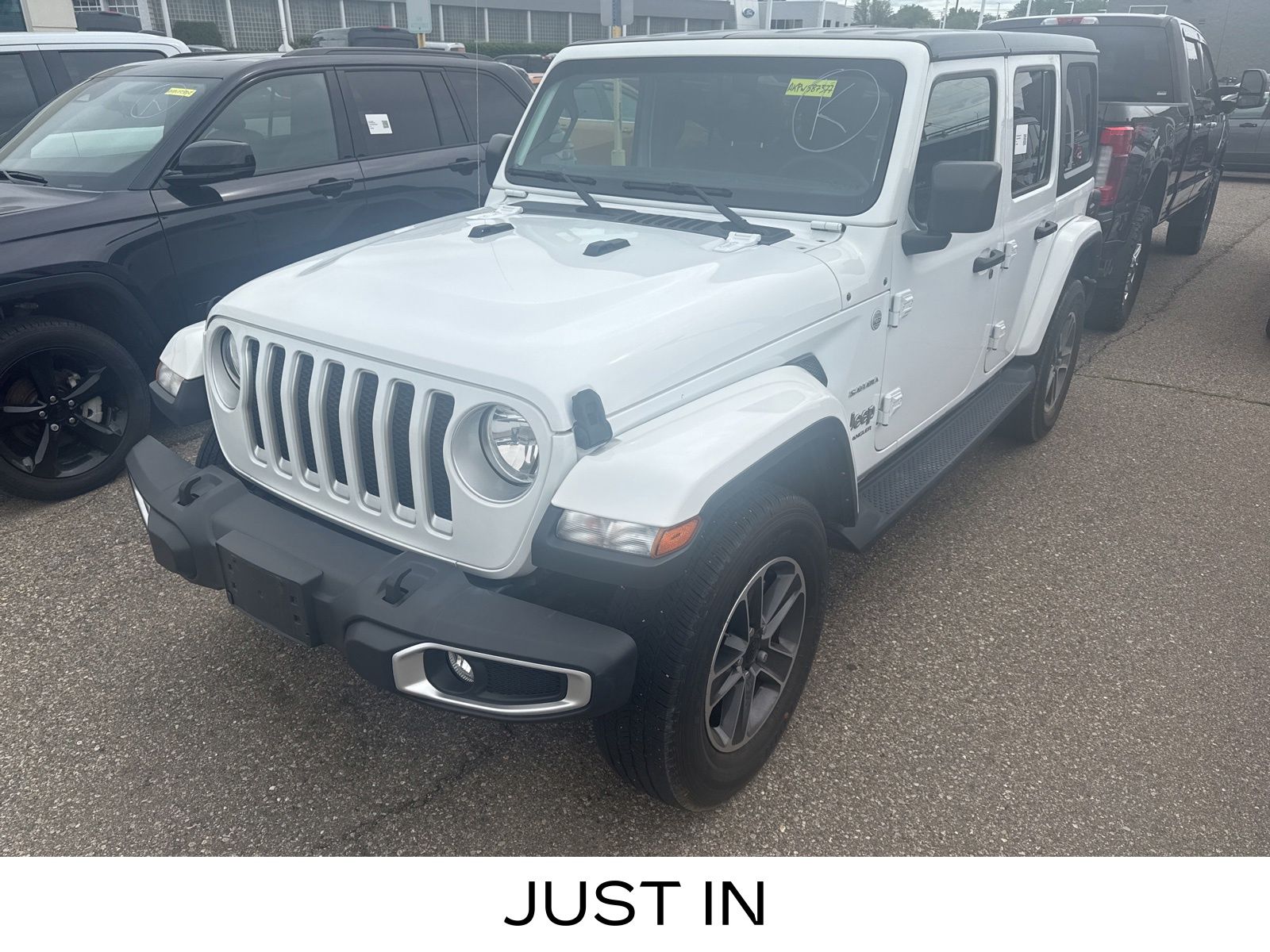2023 Jeep Wrangler Sahara's photo