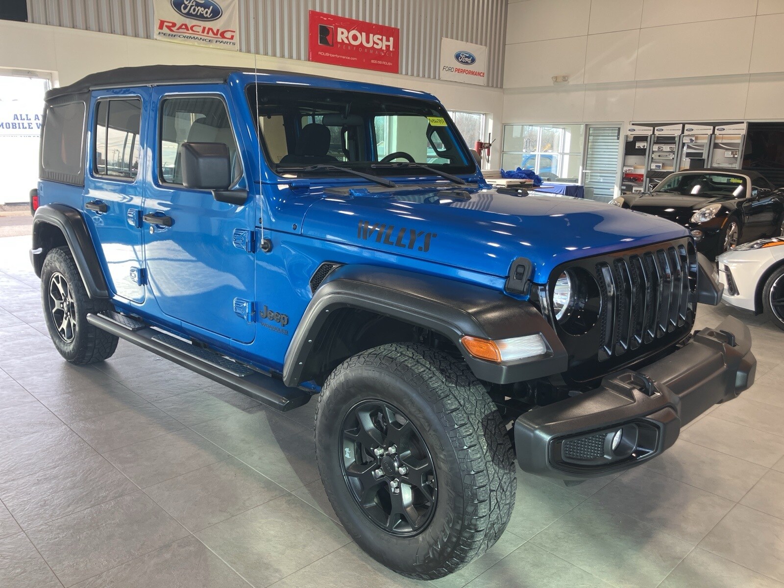 2021 Jeep Wrangler Unlimited Willys photo 3