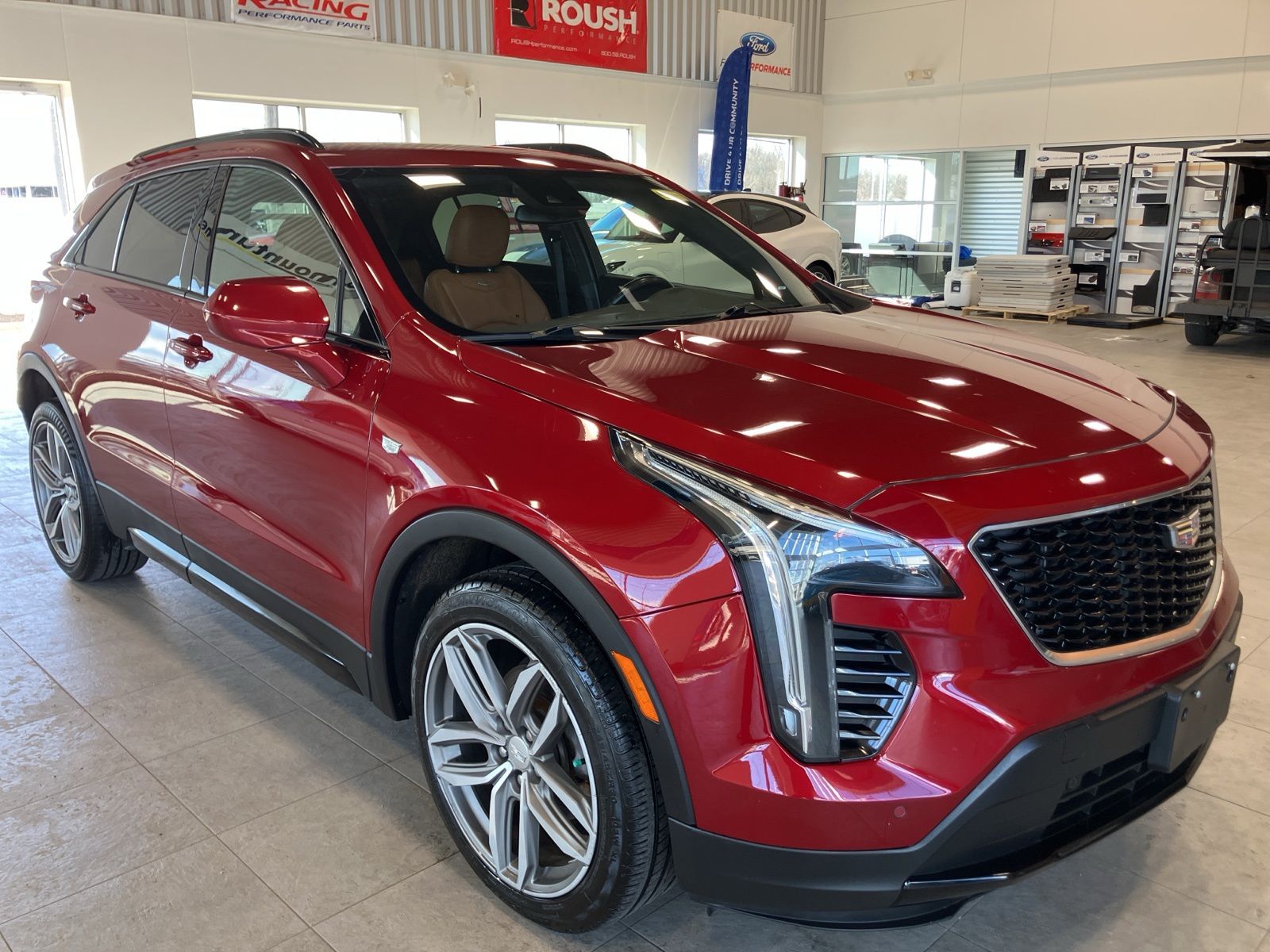 Thumbnail: 2019 Cadillac XT4 - 3
