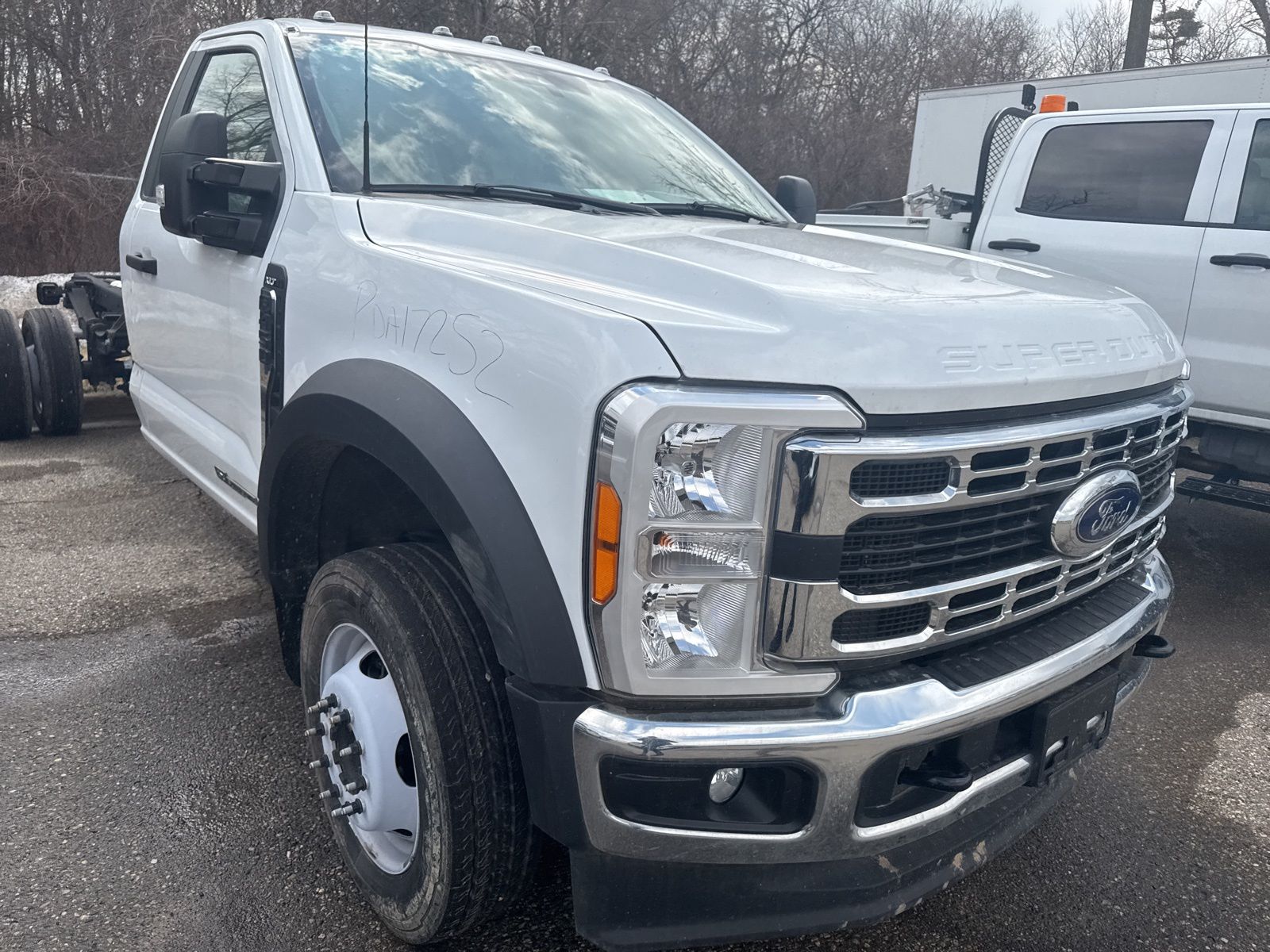 Thumbnail: 2023 Ford F-450 - 17