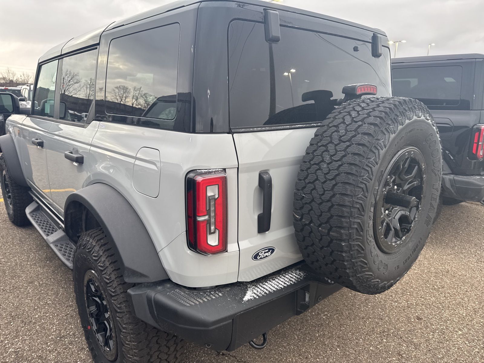 Thumbnail: 2026 Ford Bronco - 6