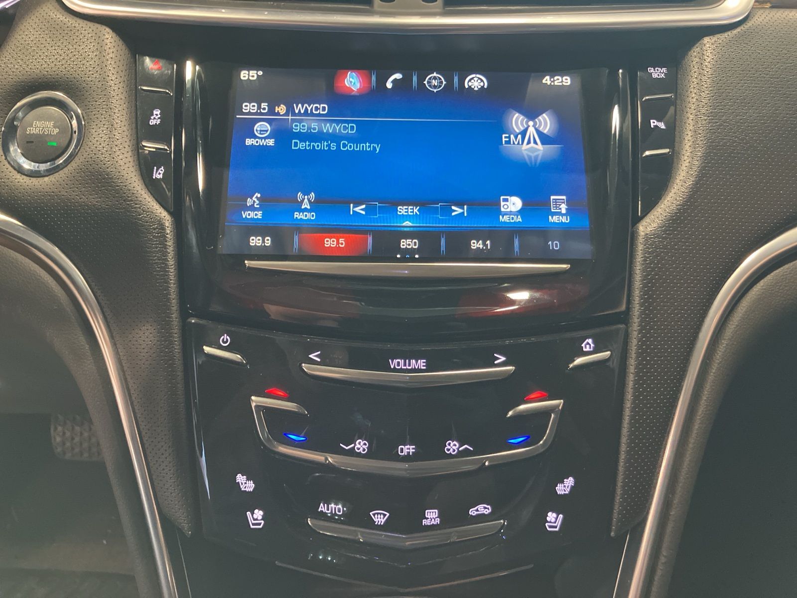 Thumbnail: 2013 Cadillac XTS - 18
